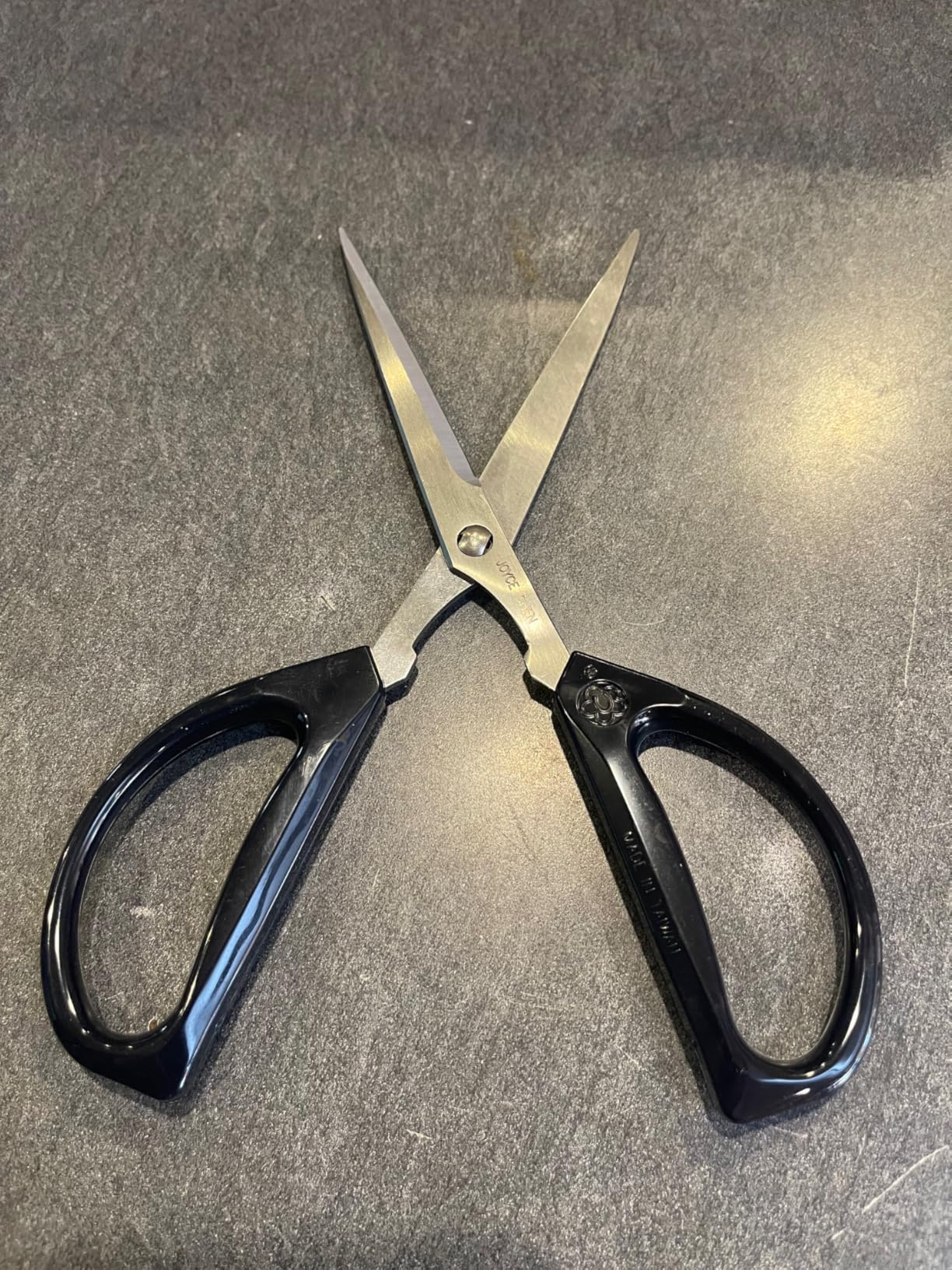 Joyce Chen Deluxe Unlimited Kitchen Scissors All Purpose Kitchen Shears with Japanese Stainless Steel Blades, 8-inch Overall Length, Dark Olive customer photo 2