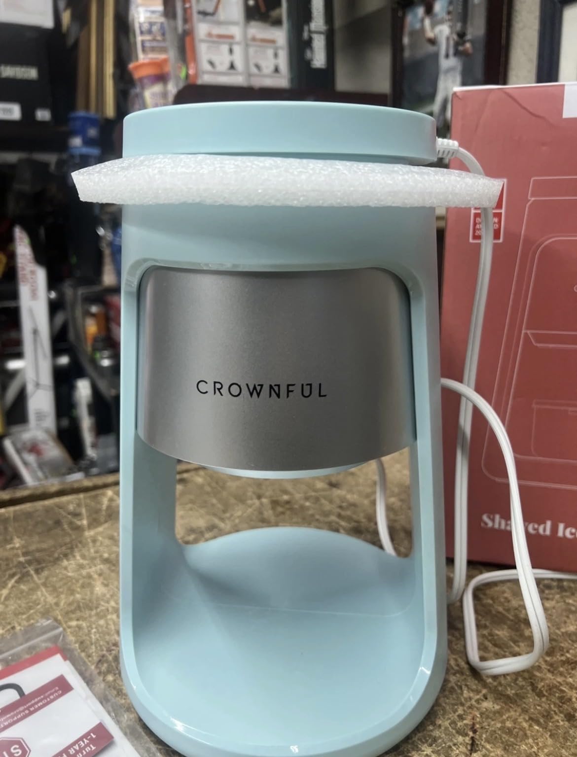 CROWNFUL Shaved Ice Machine, Snow Cone Machine with 2 Ice Cups, Ice Shaver Machine for Snow Cones, Snowballs, Frozen Cocktails and More customer photo 1