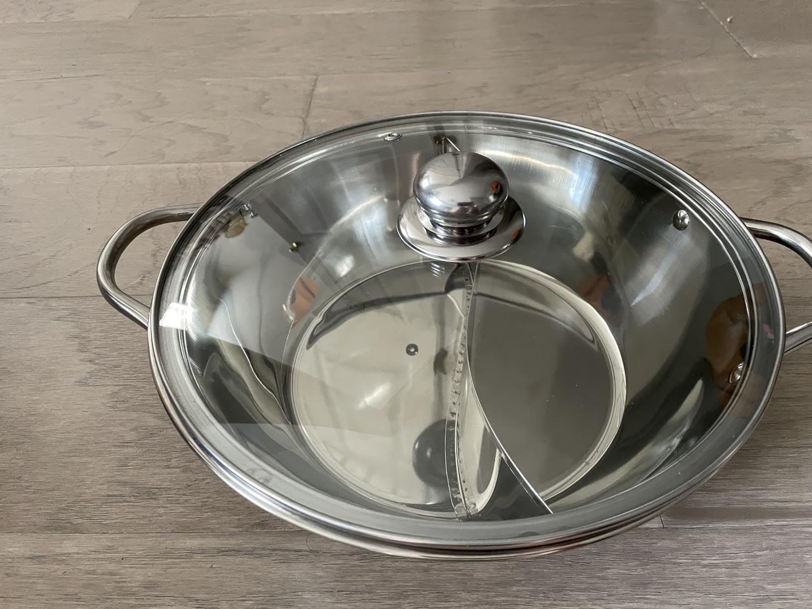 2-in-1 Dual Sided Hot Pot - 11.8 Inch Stainless Steel Soup Pot with Divider for Korean Chinese Family Gatherings customer photo 1