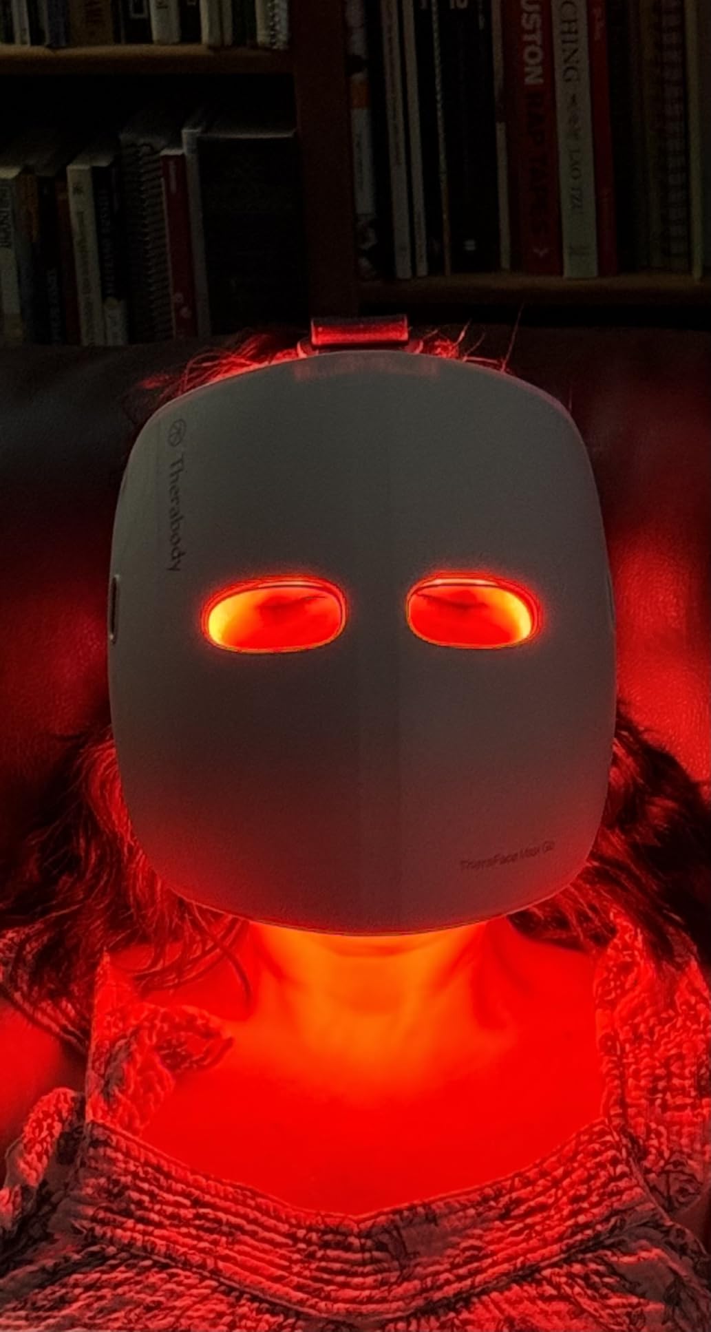 TheraFace Therabody Mask Glo - Cordless LED Skincare Face Mask with Red/Blue/Infrared Light & Relaxing Scalp Massage, FDA Cleared customer photo 1