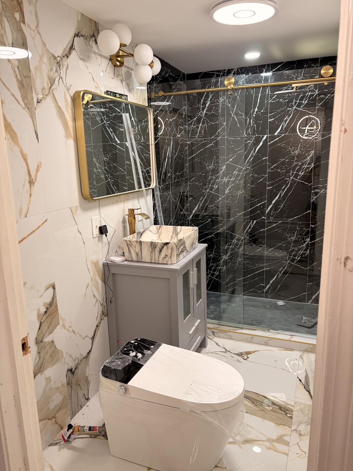 Smart Toilet with Elongated Heated Seat, Auto Flush, Manual Soft-Close Seat & Lid, Night Light, Electric Tankless Toilets with Dual Flush 0.8/1 GPF, MAP 1000g customer photo 1