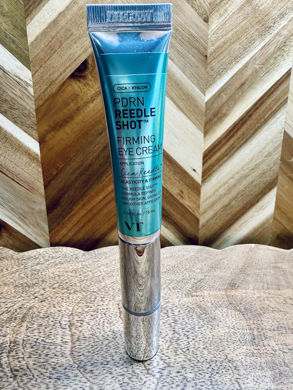 VT COSMETICS PDRN Reedle Shot Eye Cream, Vibrating Eye Applicator for Puffy Eyes, Dark Circles & Under Eye Bags, Firming & Wrinkle Care with PDRN Collagen, Korean Skincare, 0.51 fl oz customer photo 1