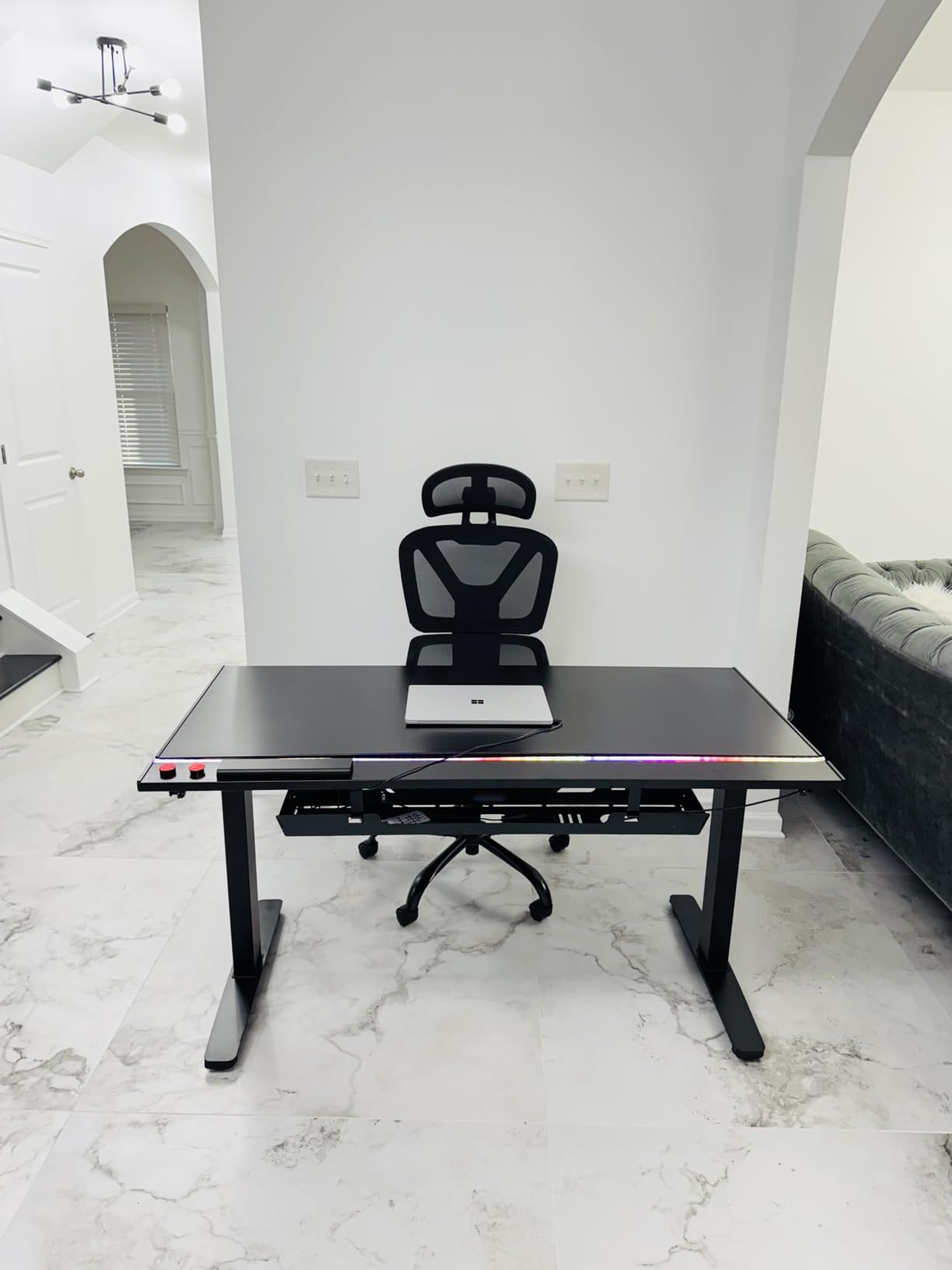 FLEXISPOT E6G CyberX 63 Inch RGB LED Electric Gaming Standing Desk, Dual Motor 3-Stage Adjustable Desk up to 352 lbs, Large Ergonomic Computer Workstation for Gamers, Streamers & Home Studios (White) customer photo 1