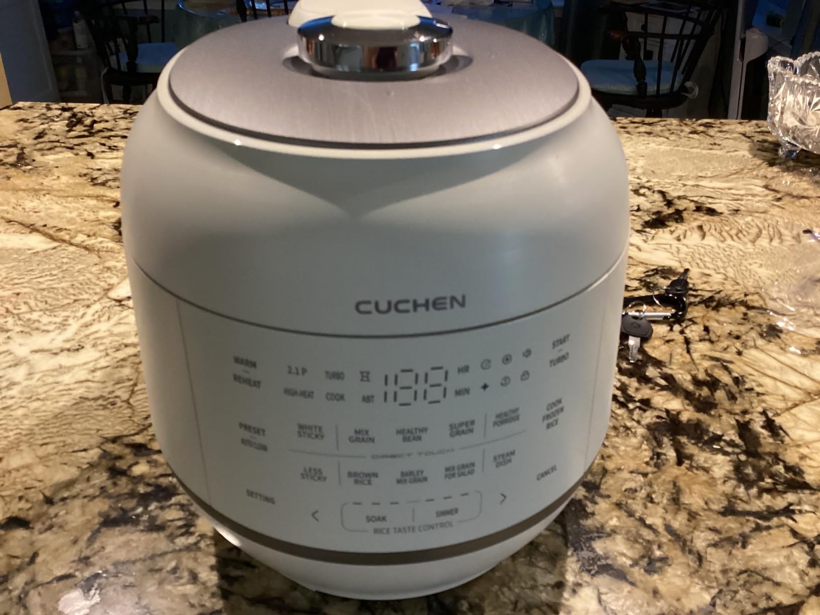 Cuchen 10-Cup Premium IH Pressure Rice Cooker with 316Ti Stainless Steel Inner Pot, 2.1 Bar High Pressure for Multi-Grain & Canning, Auto Steam Clean, White (CRT-RPD1010IEWUS) customer photo 1