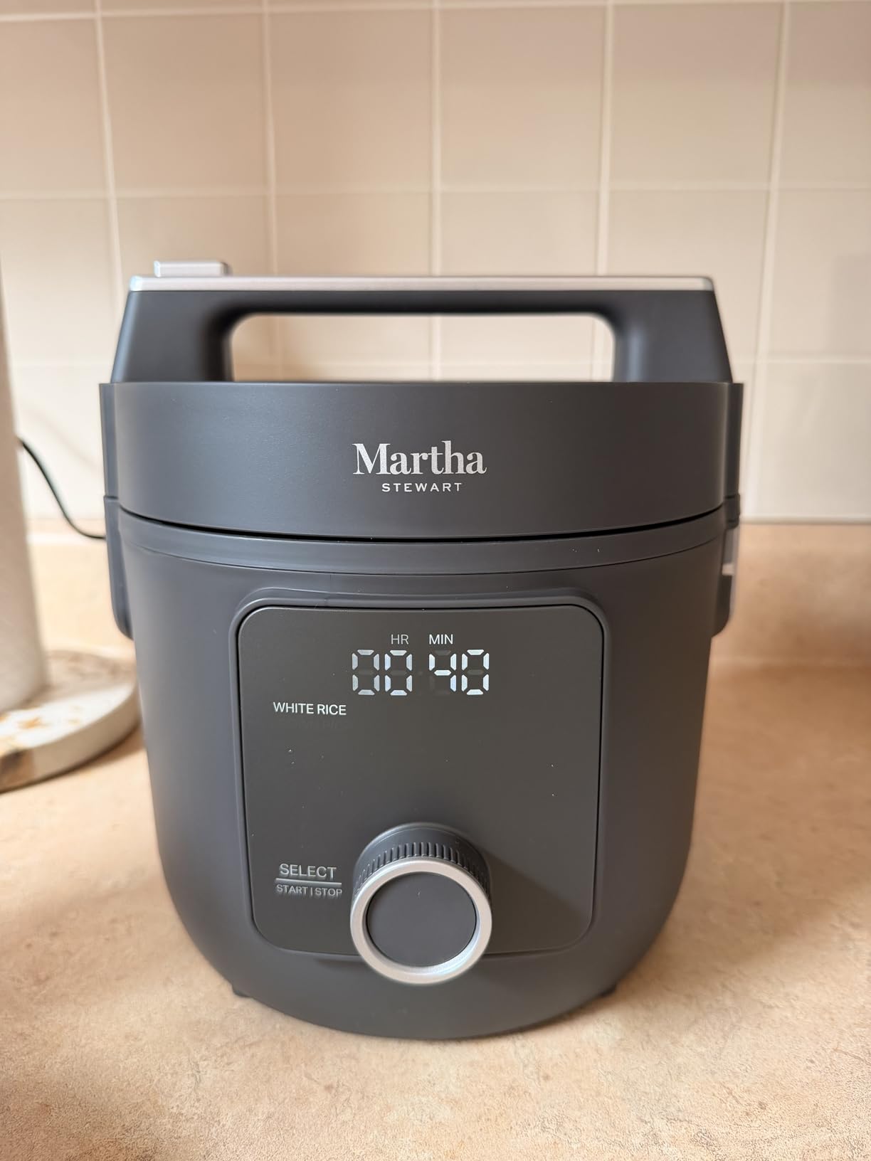 Martha Stewart Rice Cooker, 4 Cup (Uncooked) / 8 Cup (Cooked), Ceramic Non-Stick Removable Pot, Keep Warm, Measure Markings, Steam Basket, Brown & Sushi Rice, Quick Cook, Quinoa, Grains, Oats, Sky Blue customer photo 1