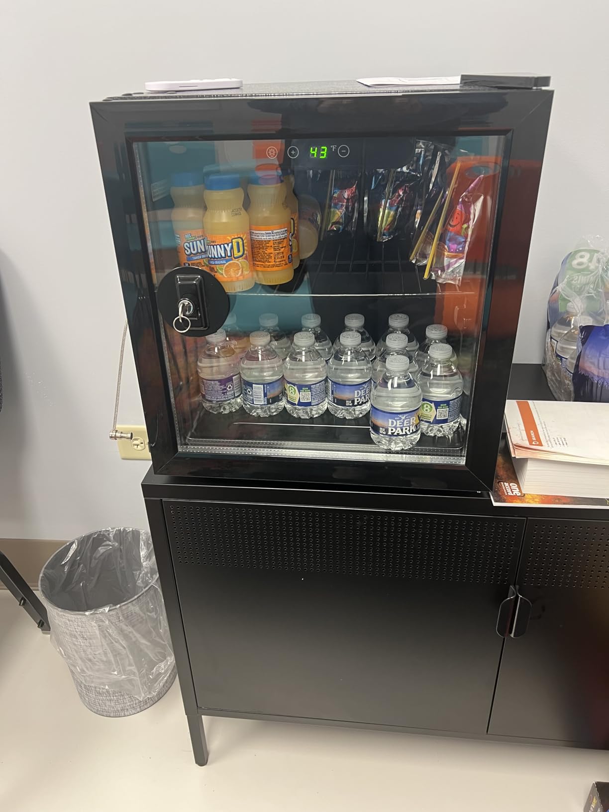 Antarctic Star 1.7 Cu.Ft Beverage Cooler for Up to 68 Cans, Compact Drink Fridge with Stainless Steel Glass Door, Digital Display and Electronic Temperature Control, Silver customer photo 2