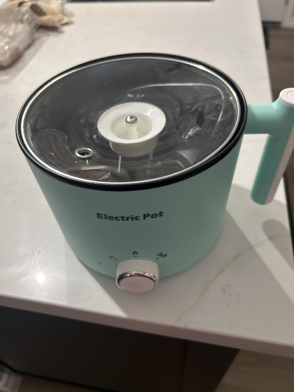 Electric Hot Pot: 1.5L Mini Ramen Cooker with Overheat & Boil-Dry Protection, Suitable for Noodles, Soup, Oatmeal, College Dorm Office Travel Essentials (Grey, 1.5L) customer photo 1