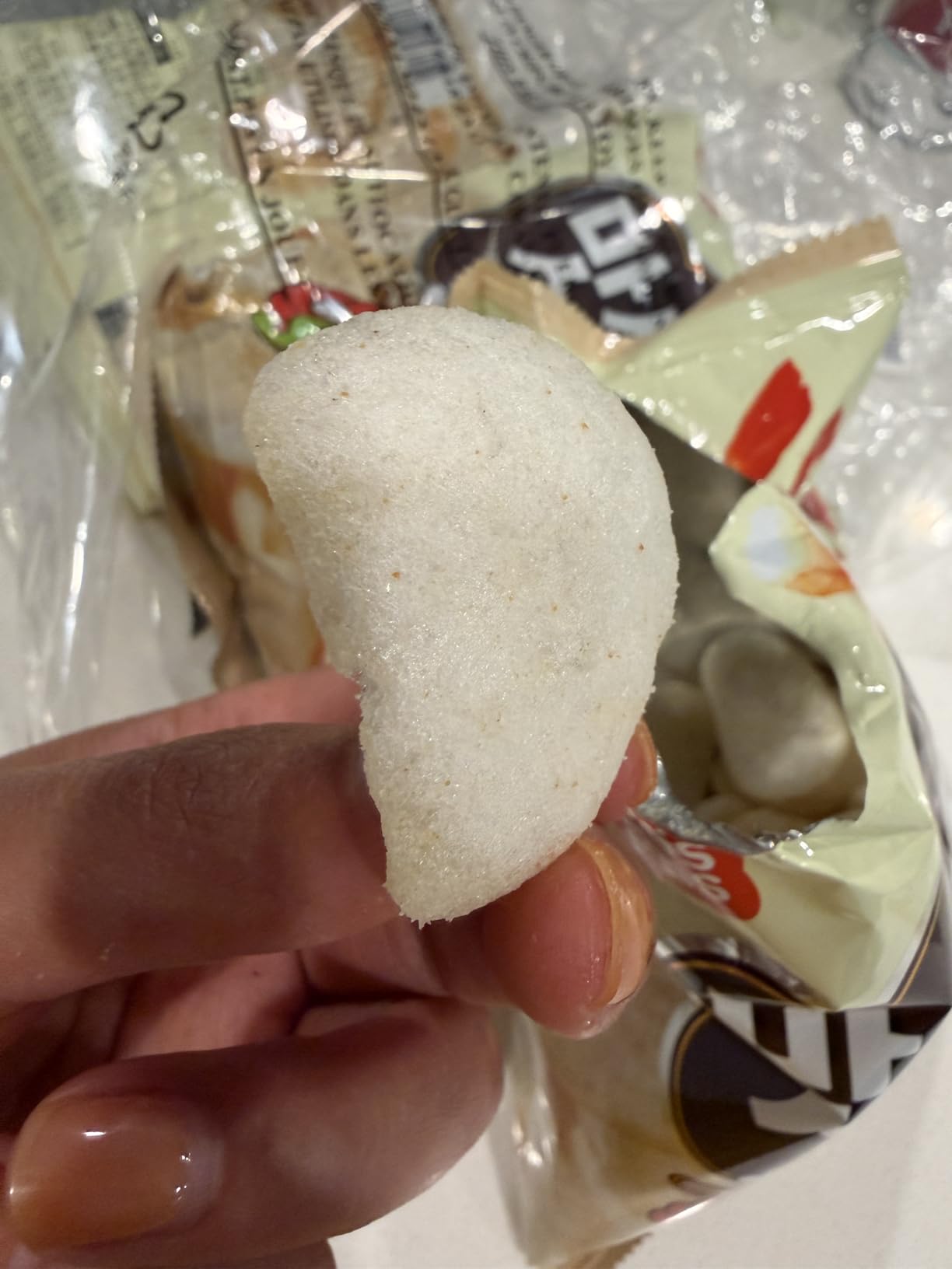 Unha's Korean Shrimp Chips, Fried Prawn Crackers, 3 Pack customer photo 1