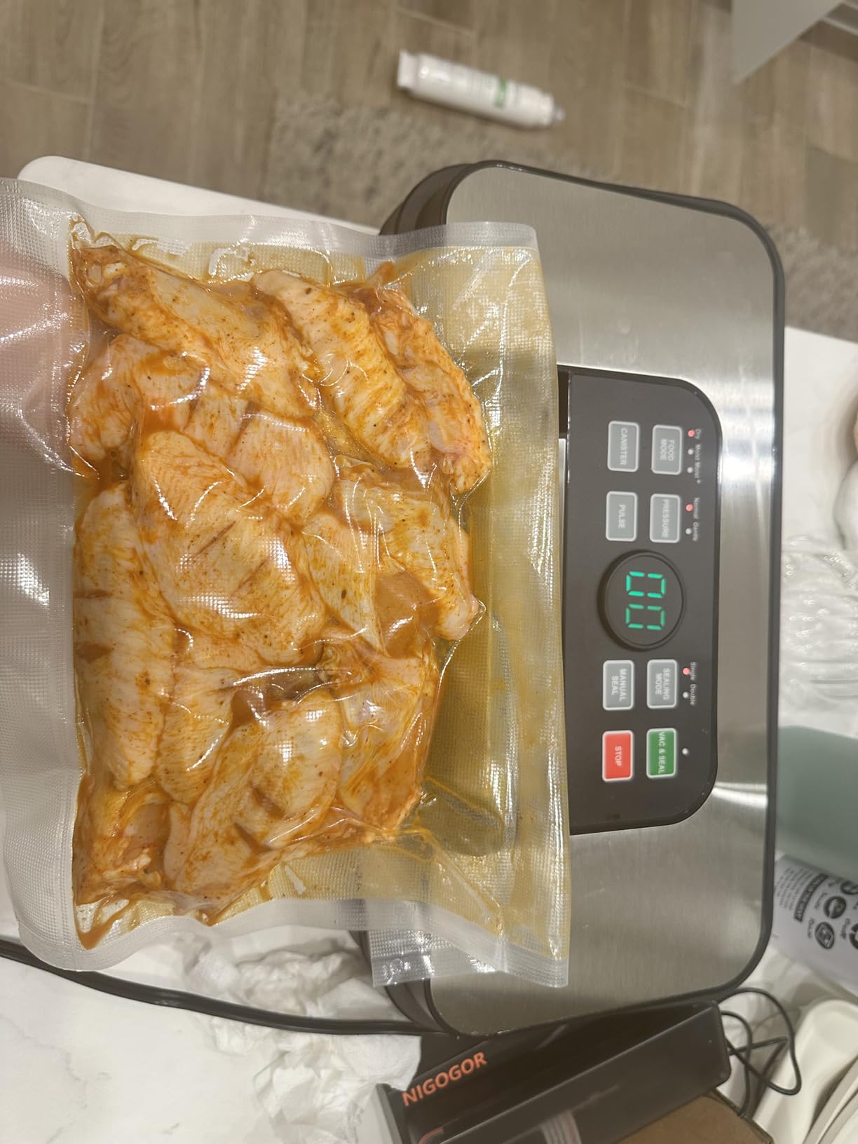 95Kpa Precision Pro Vacuum Sealer, with Double Heat Seal & Dual-Pump for Dry/Moist Food, 2X Strength, Food Vacuum Sealer Machine with Easy-Lock Handle, Built-in Cutter & Bag Storage, Stainless Steel customer photo 1
