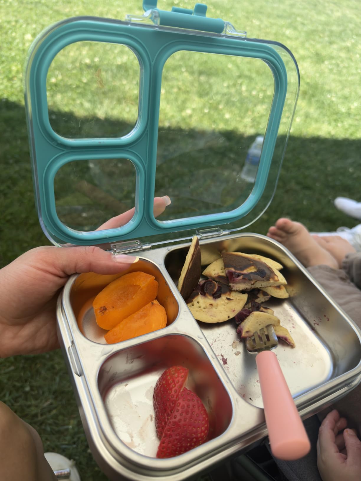 HOMEKOL Stainless Steel Bento Lunch Box 3-Compartment, 4.2Cups, Blue | Leak-Proof Metal Lunch Container for Kids & Adults, BPA-Free, Dishwasher Safe, Clear Tritan Lid, 1000ml (Not Insulated) customer photo 2