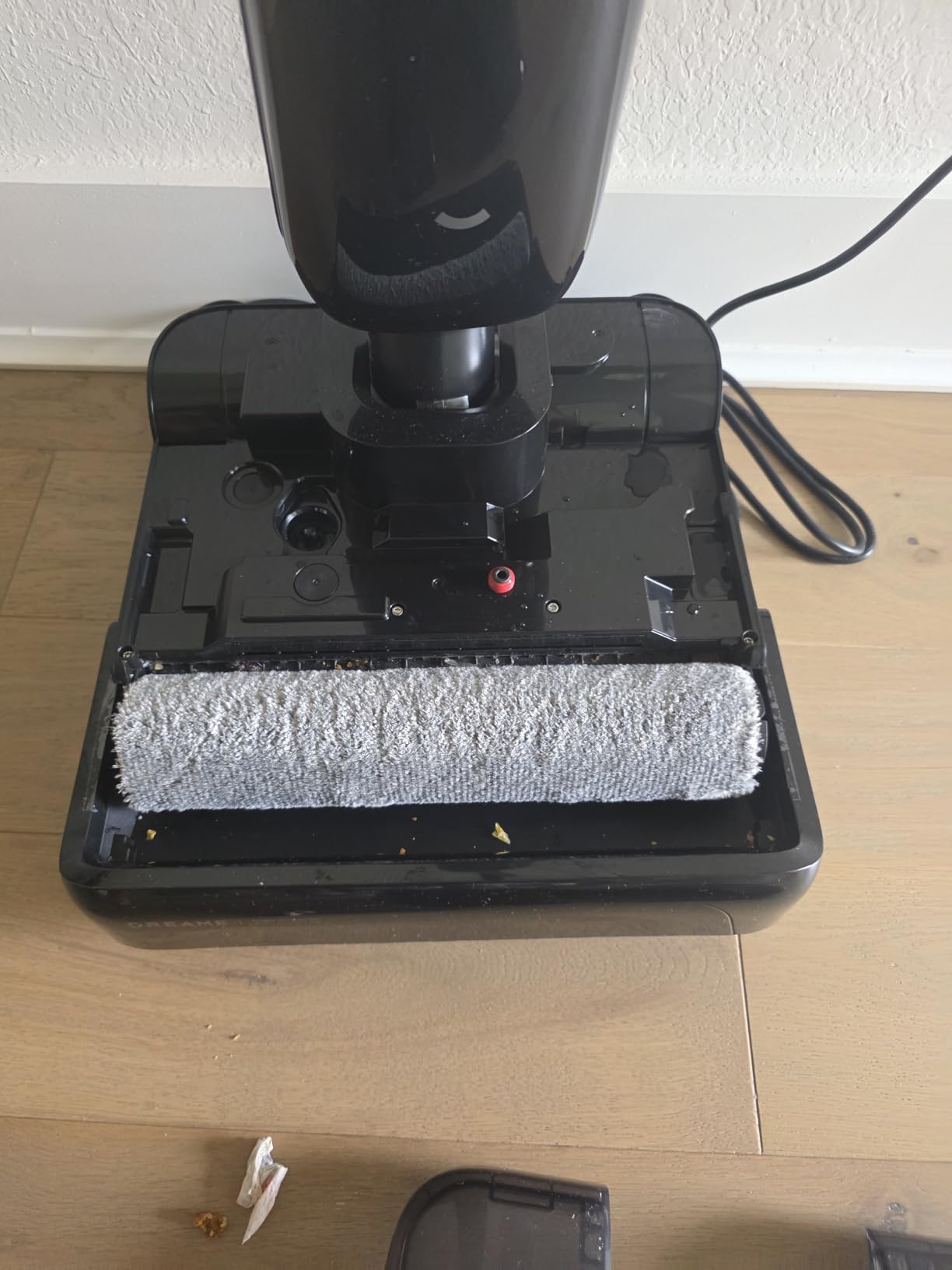 DREAME Aero Pro Steam Wet Dry Vacuum Mop, 392F Steam Cleaning, 28kPa Suction, 3.88in Ultra-Slim Vacuum Mop Combo, 0 Hair Tangle for Pet Owner, Heated Brush Wash, Hot Air Drying customer photo 2