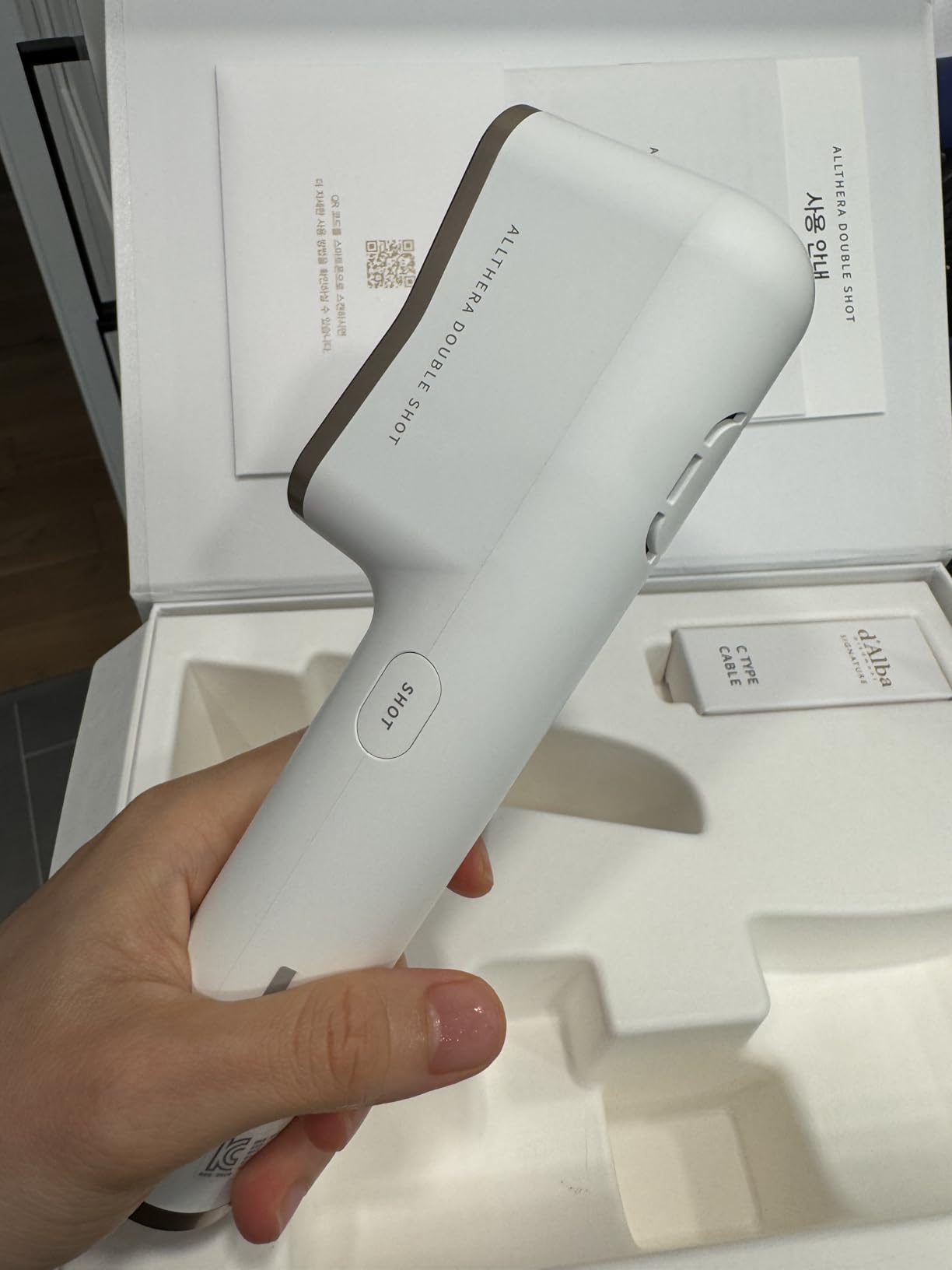 d'Alba Allthera Double Shot Beauty Massager | 3-Mode Facial Beauty Massager | Face & Body Care | Korean Skincare Tool customer photo 2