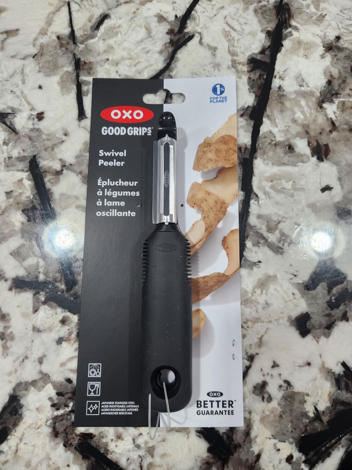 OXO Good Grips Swivel Vegetable Peeler with Soft Comfortable Handle - Black | Soft Non-Slip Grip on Handle, Built-in Potato Eye Remover, Rust Proof, Peels Vegetables and Fruits with Ease customer photo 2
