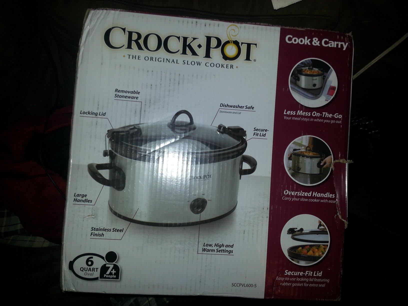 Crock-Pot Cook N Carry Oval Manual Portable Slow Cooker, Silver, 6-Quart, Travel-Proof Locking Lid, Serves 7+, High/Low/Warm Settings, Removable Dishwasher-Safe Stoneware customer photo 1