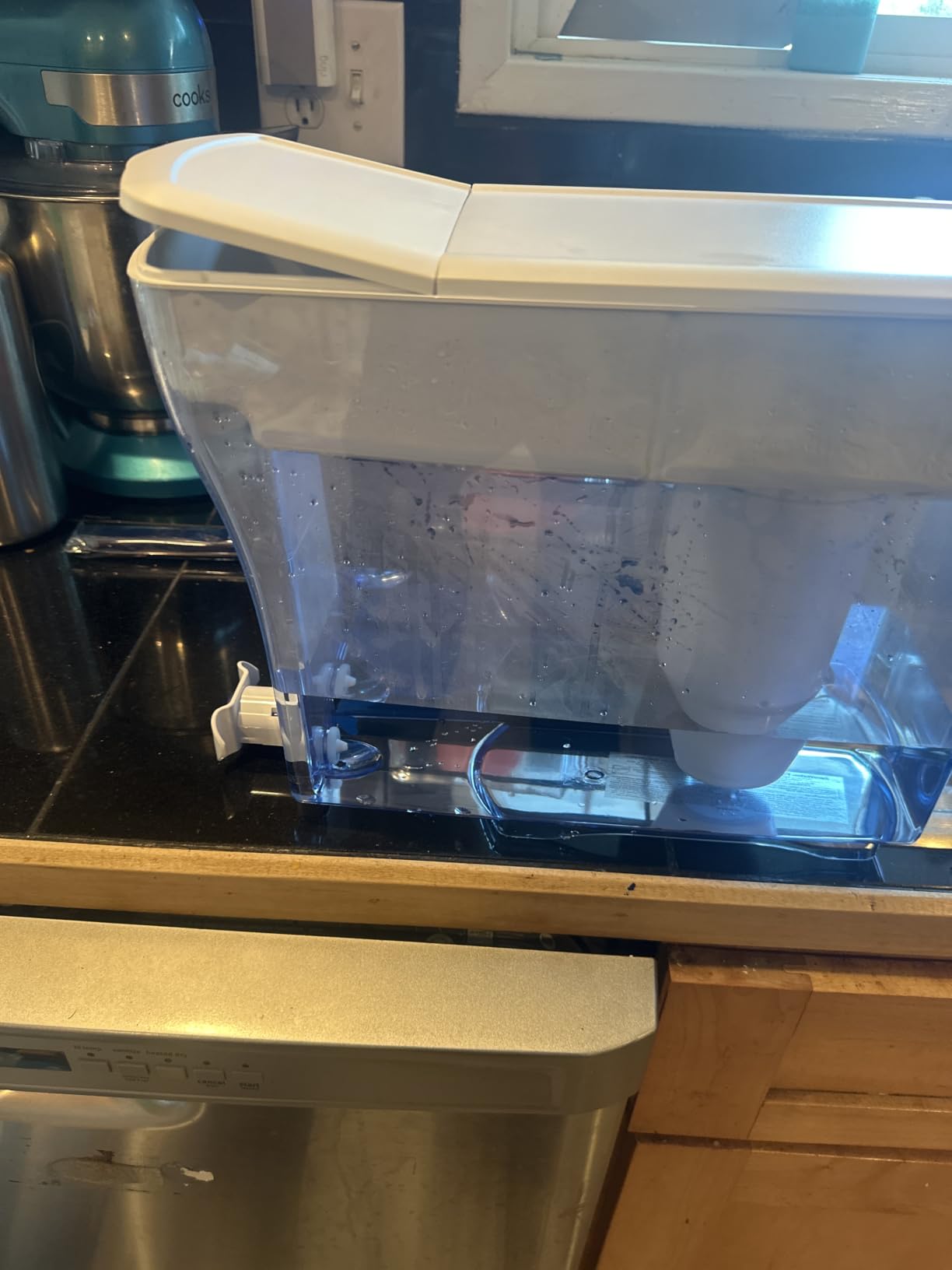 ZeroWater 23-Cup Water Filter Dispenser Removes PFOA/PFAS | IAPMO certified: Lead, PFOA/PFOS, chromium, mercury; 5-stage Advanced Filtration; 0 TDS Water Filter Pitcher customer photo 2