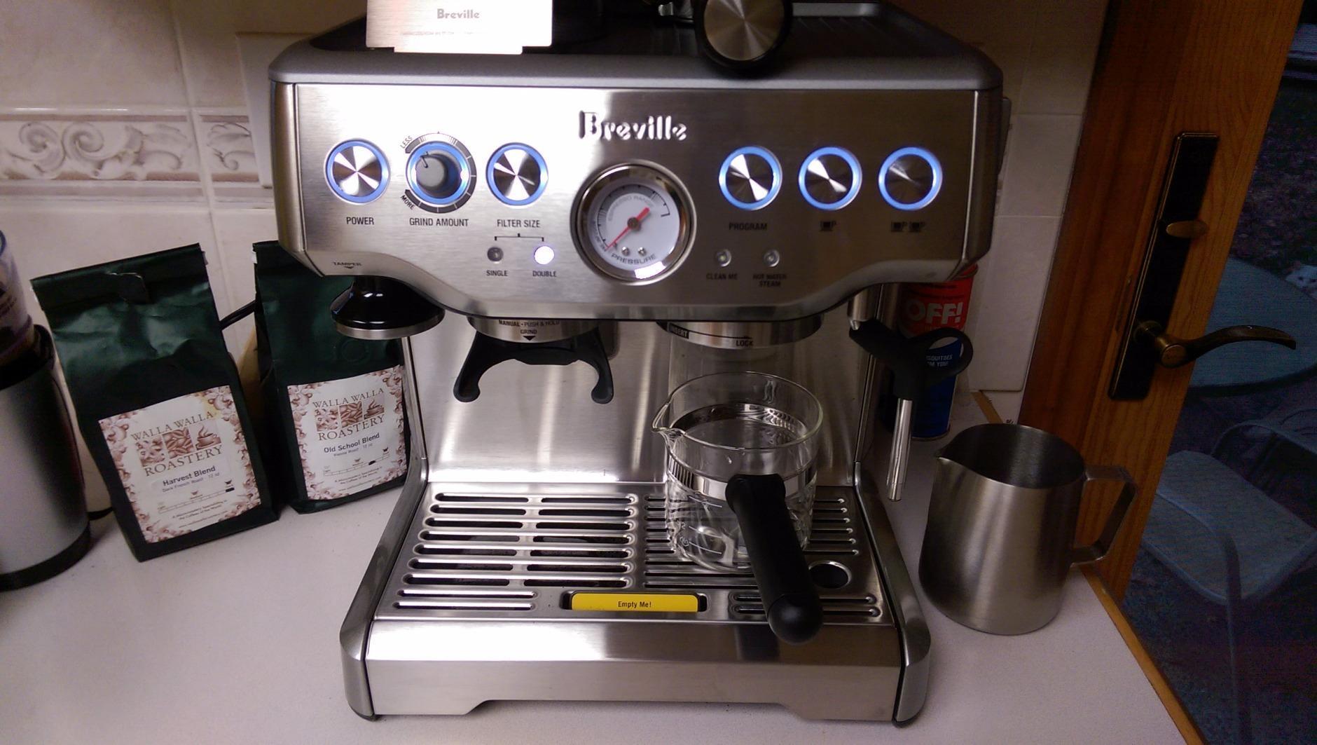 Breville BES870BSXL Barista Express Espresso Machine, Black Sesame, Built-in Grinder, Steam Wand for Latte and Cappuccino customer photo 1