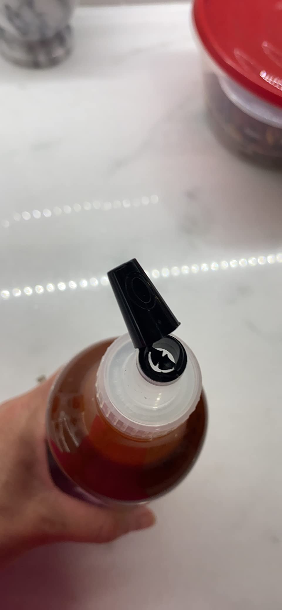 Sky Valley Sriracha Sauce - Hot Sauce, Made with Red Jalapeno Peppers, Gluten Free, Vegan, Non-GMO, Less Than 2g of Sugar per Serving, 5 Calories per Serving - Sriracha Hot Sauce, 18.5 Ounce customer photo 1
