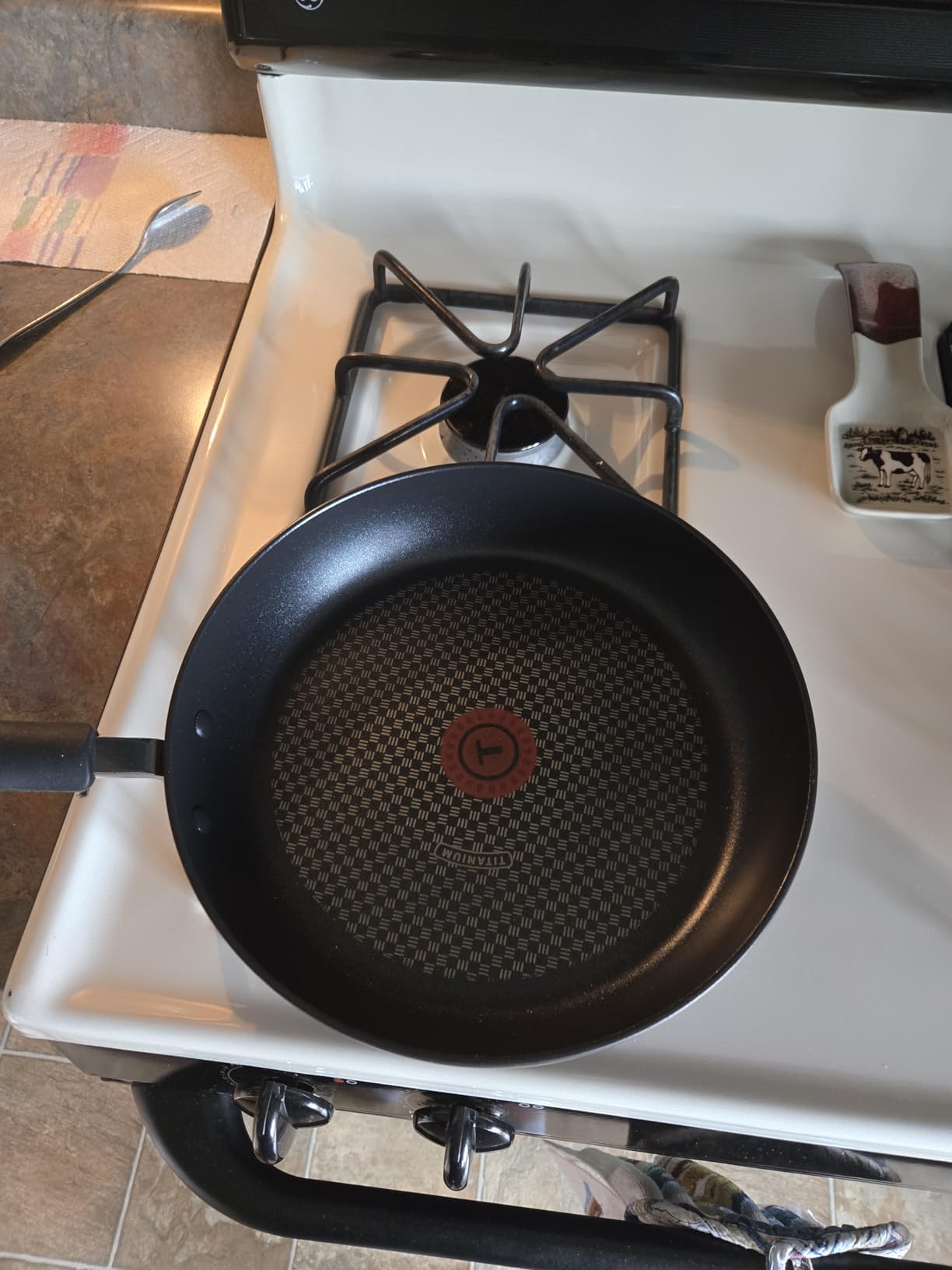 T-Fal Ultimate Hard Anodized Nonstick Pots and Pans Set 17 Piece, Nonstick Cookware Set with Fry Pan, Saucepans, Saute-Pan, Griddle customer photo 1
