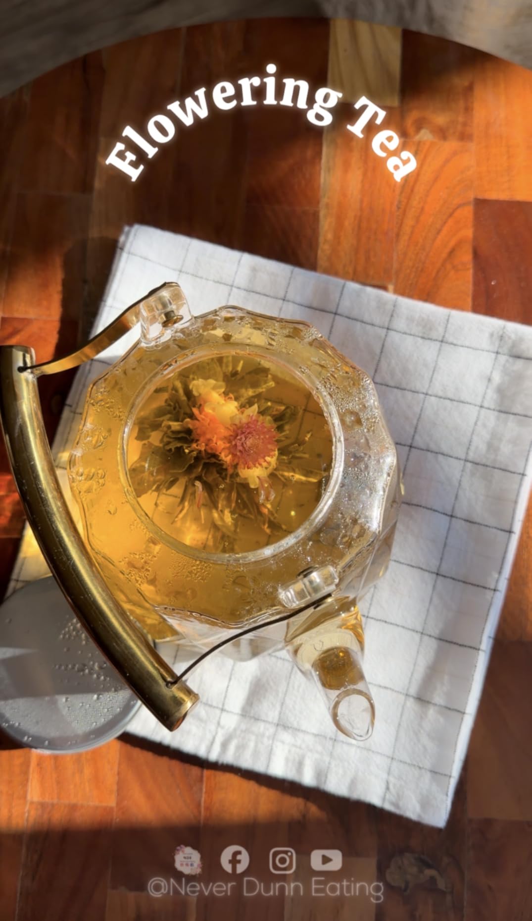 Teabloom Flowering Tea - 12 Unique Varieties of Fresh Blooming Tea Flowers - Hand-Tied Natural Green Tea Leaves & Edible Flowers - 12-Pack Gift Canister customer photo 2