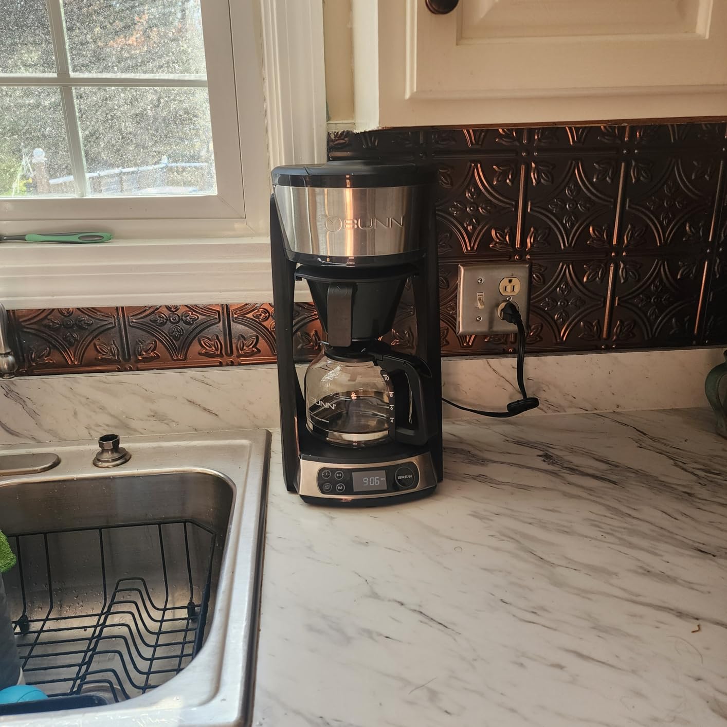 BUNN HB Heat N Brew Programmable Coffee Maker, 10 cup, Stainless Steel, 46500.0003 customer photo 2