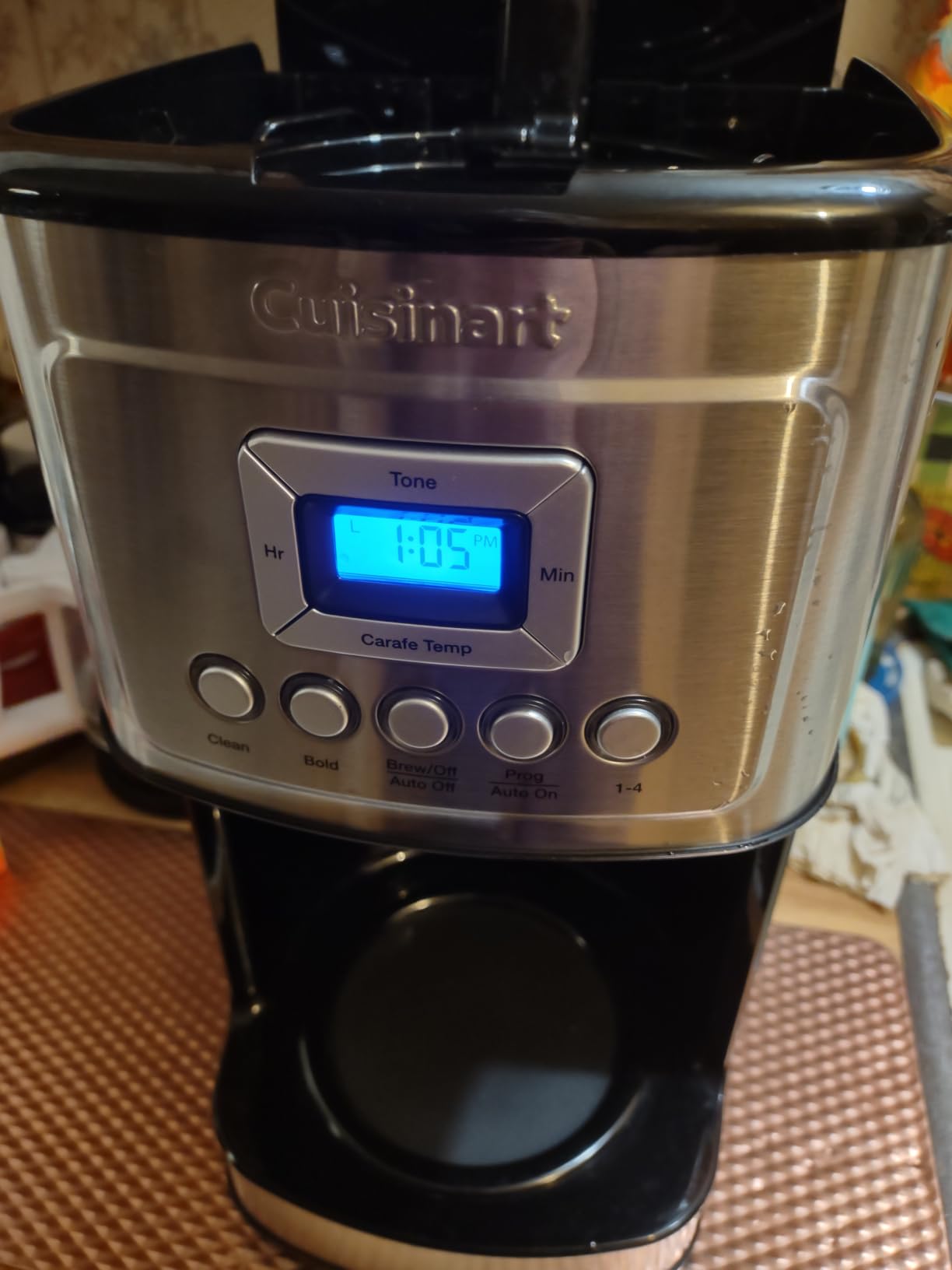 Cuisinart 14-Cup Coffee Maker, Programmable PerfecTemp Glass Carafe Coffee Machine with 1-4 Cup Setting, Brew Strength Control and Pause, Stainless Steel, DCC-3200BKSNAS, Black customer photo 1