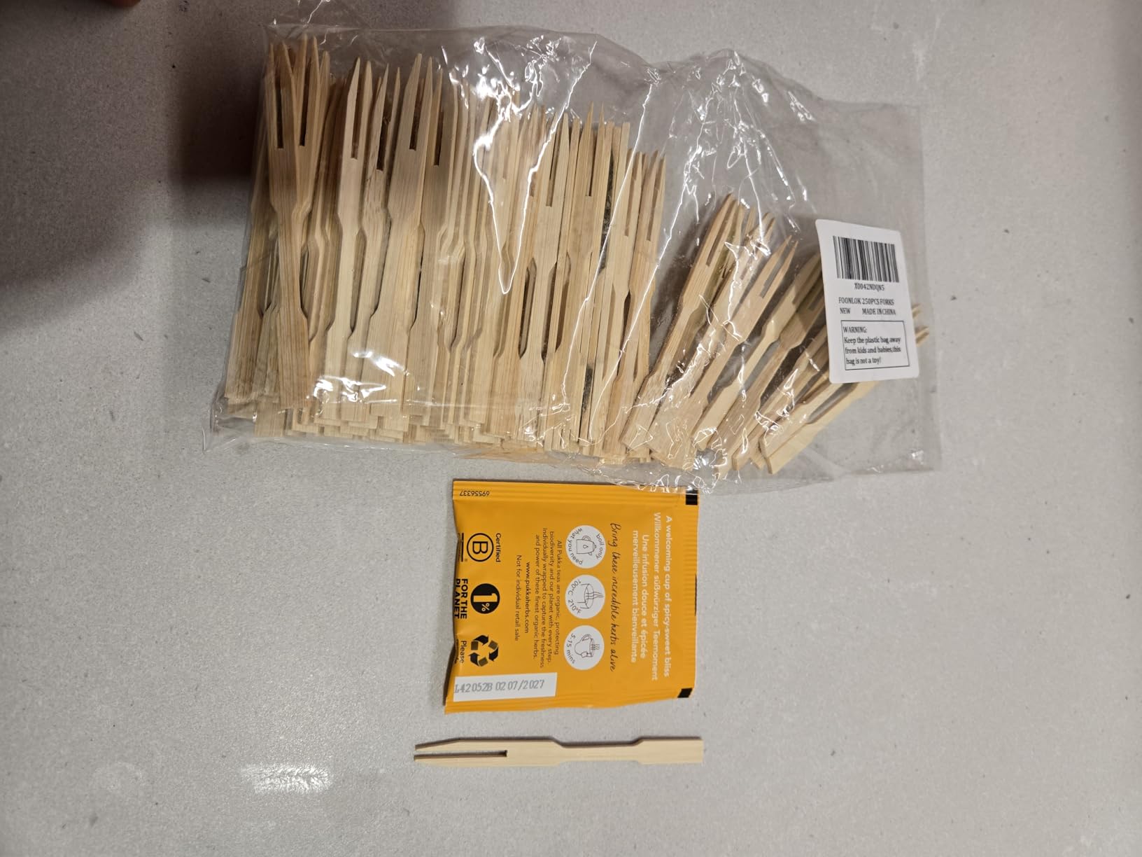 Gmark 100 Count Bamboo Paddle Skewers, 8 Inch Natural Flat Wooden BBQ Picks, Biodegradable Kabob Sticks for Grilling, Appetizers, Fruit, Meat & Shish Kebabs GM1076 customer photo 2