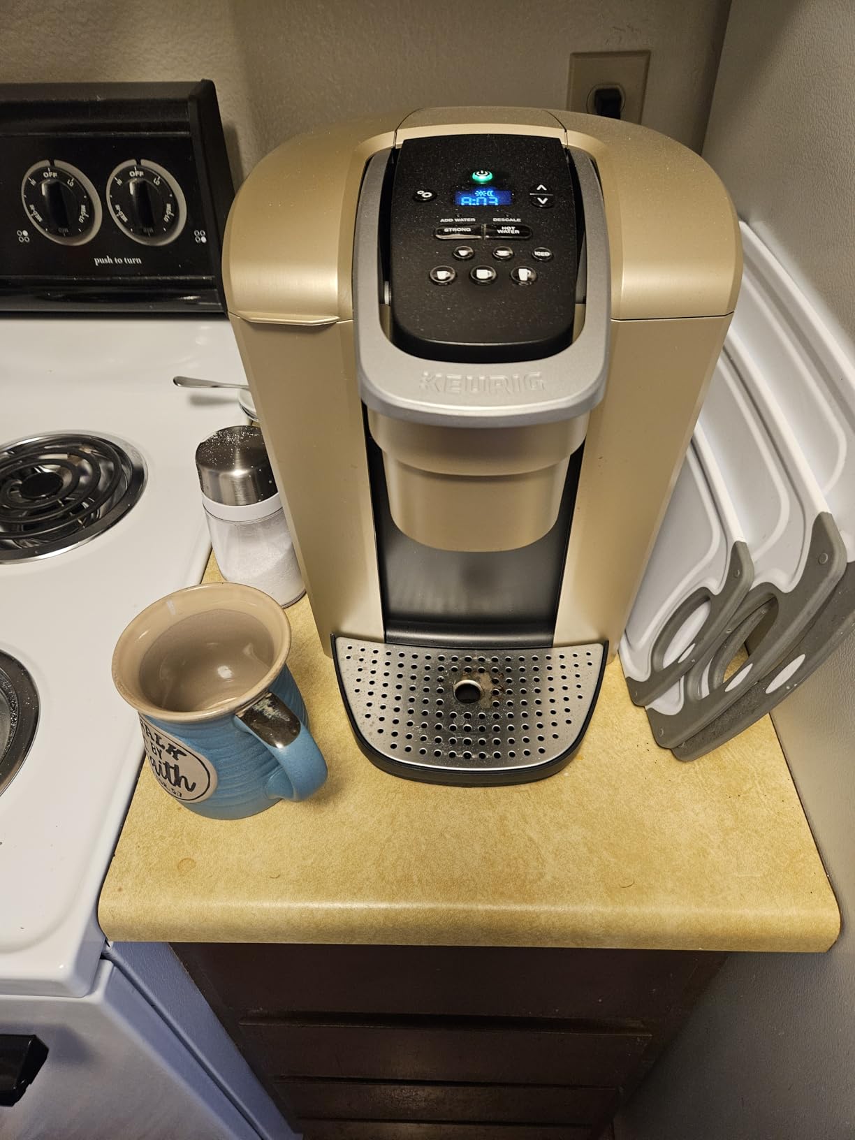Keurig K-Elite Single Serve K-Cup Pod Coffee Maker, with Strength and Temperature Control, Iced Coffee Capability customer photo 2