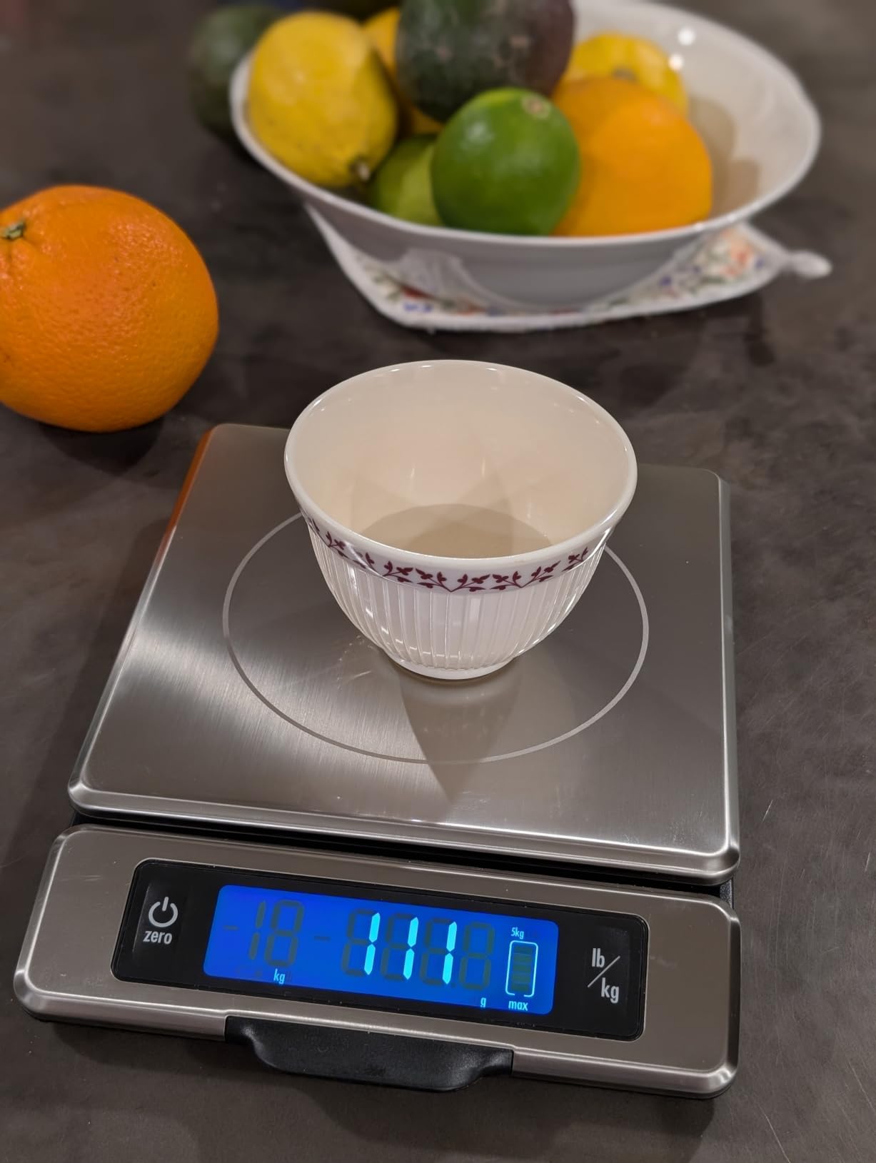 OXO Good Grips 11-Pound Digital Kitchen Food Scale customer photo 2