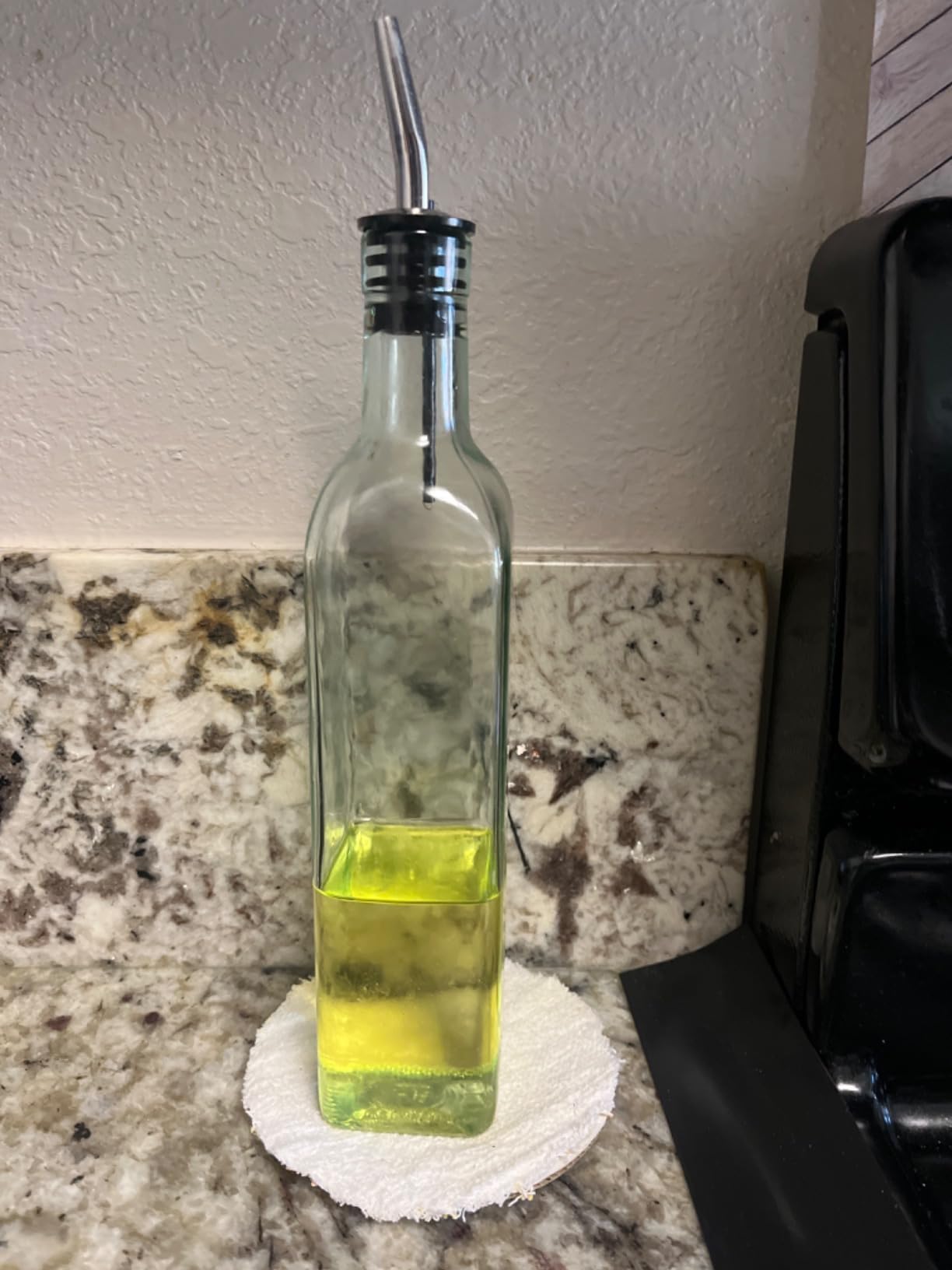 Olive Oil Dispenser Bottle - 16 oz, Made in Italy Glass Olive Oil and Vinegar Cruet with Stainless Steel Spout, Slight Green Tint customer photo 2
