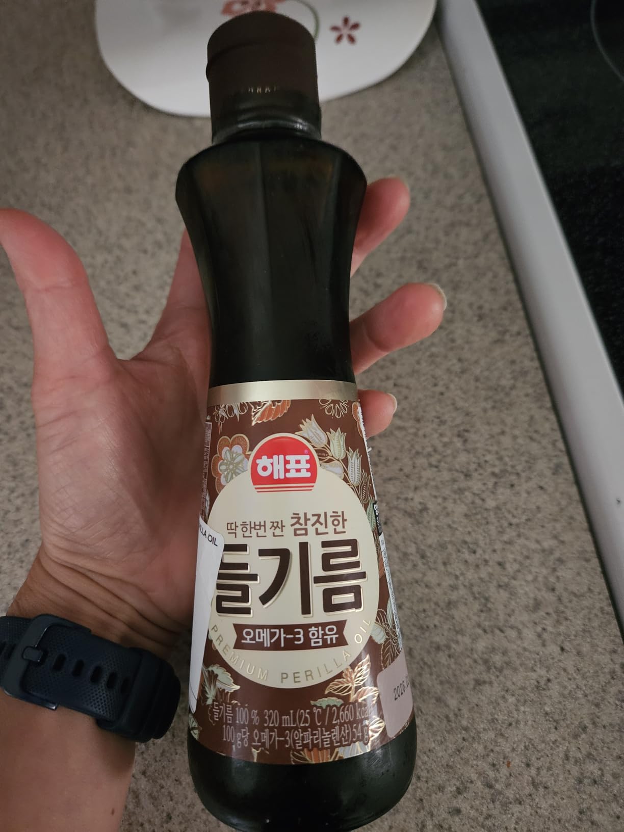 [SAJO] Korean Food Perilla Oil / 10.8 fl oz (320ml) customer photo 1