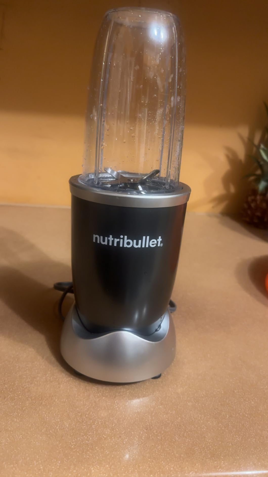 Nutribullet Personal Blender, Shakes, Smoothies, Food Prep, and Frozen Blending, 24 Ounces, 600 Watt, Dark Gray, NBR-0601WM customer photo 2