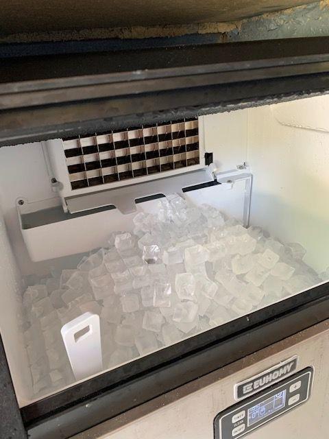 EUHOMY Commercial Ice Maker Machine, 100lbs/24H Stainless Steel Under Counter Ice Machine with 33lbs Ice Storage Capacity, Freestanding Ice Maker customer photo 2