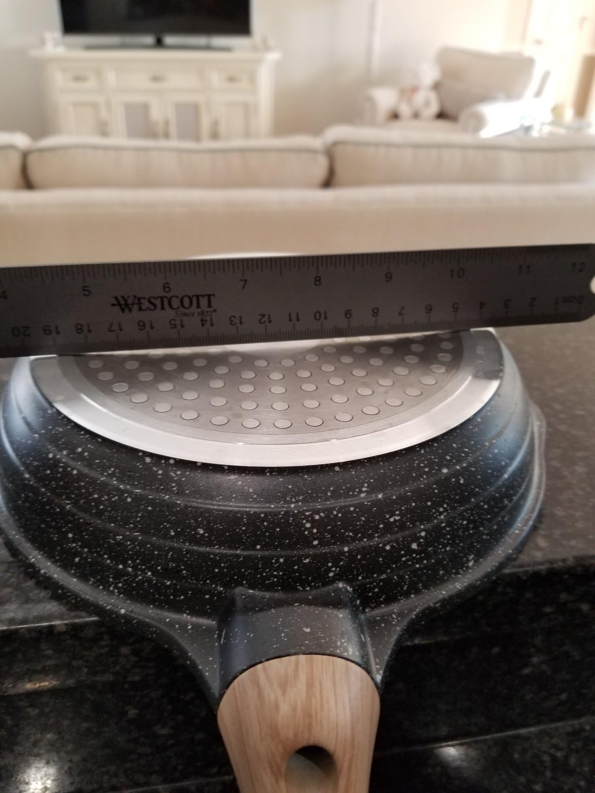 JEETEE 8 Inch Nonstick Frying Pan Easy Clean Small Egg Pan Skillet customer photo 2