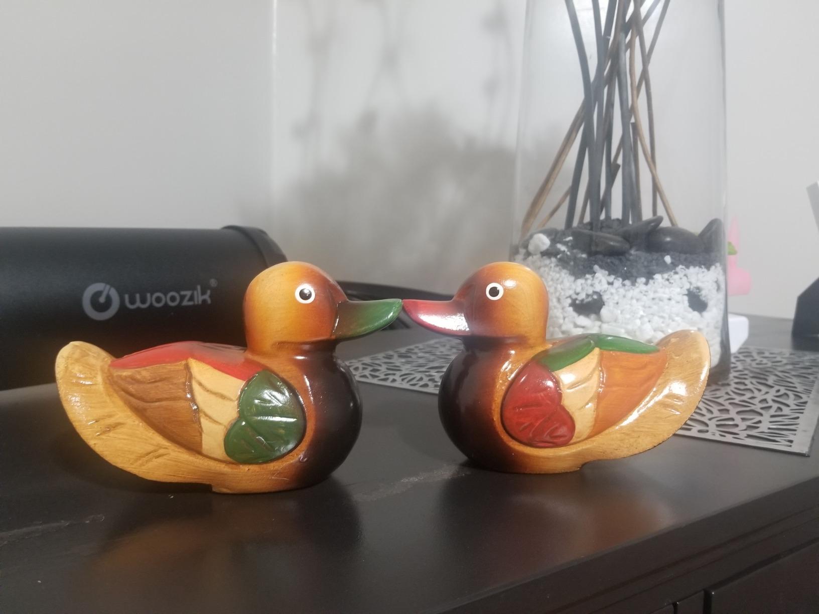 2pcs Duck Ornament Wooden Ducks Statues Hand Carved Figures Wedding Gifts - Mandarin Duck customer photo 1
