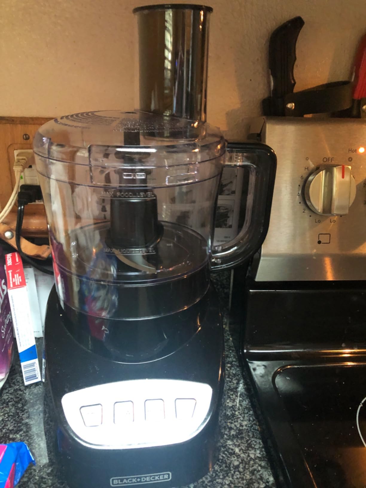 BLACK+DECKER 8-Cup Food Processor, Easy Assembly, Stainless Steel S-Blade, Shred, Slice, Chop, Puree, 450W Motor customer photo 1