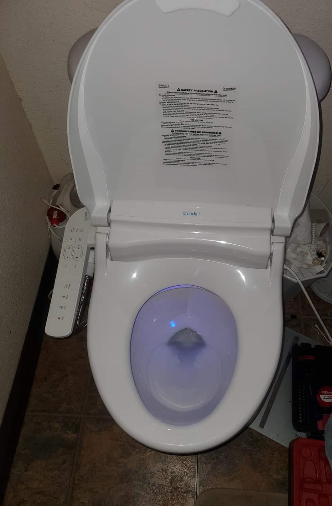 LT89 Electric Bidet Toilet Seat, Fits Round Toilets, White - Side Arm Control, Warm Water Wash, Strong Wash Mode, Stainless-Steel Nozzle, Nightlight and Easy Installation customer photo 1