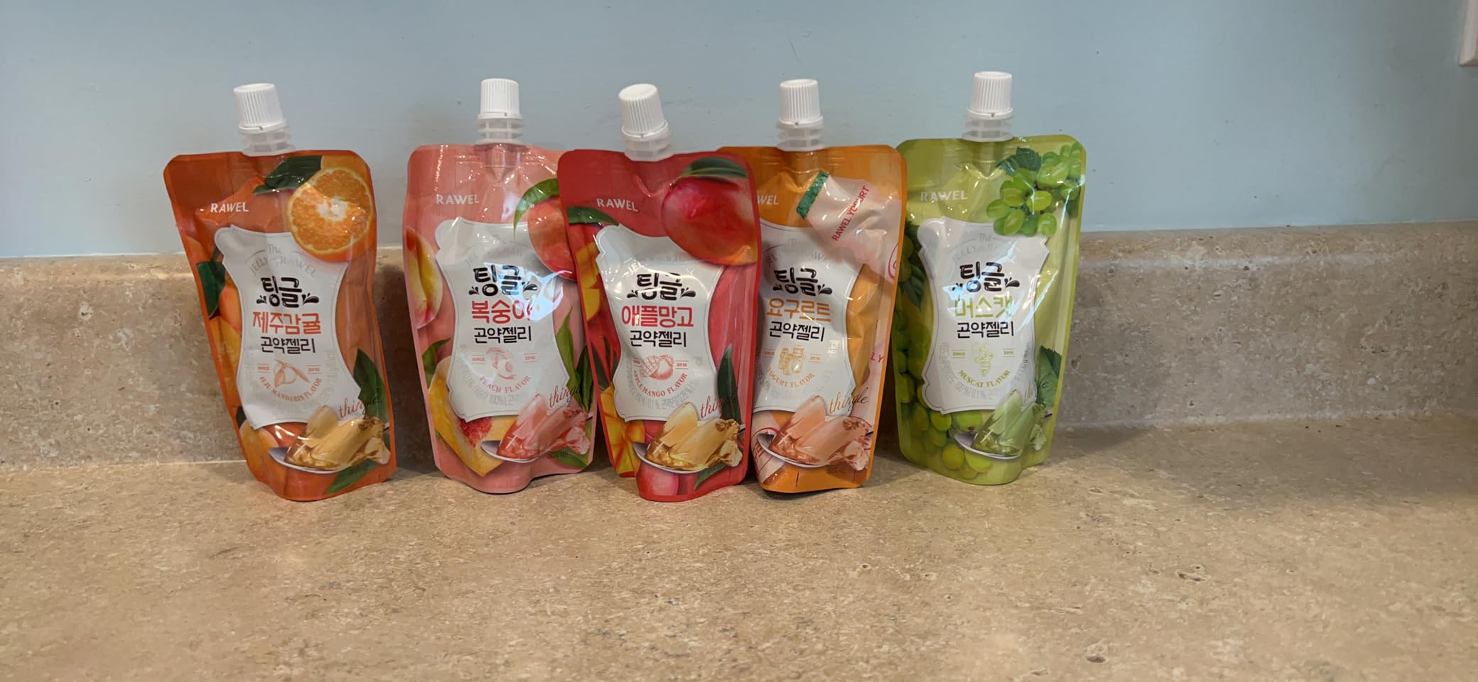 Rawel Thingle Delicious Konjac Jelly Renewed Mix Package / 18packs (Mix) / 6 Calories per Pouch/Sugar Free/Fruit Flavor with Low carb/Drinkable Zero Sugar Dessert customer photo 1