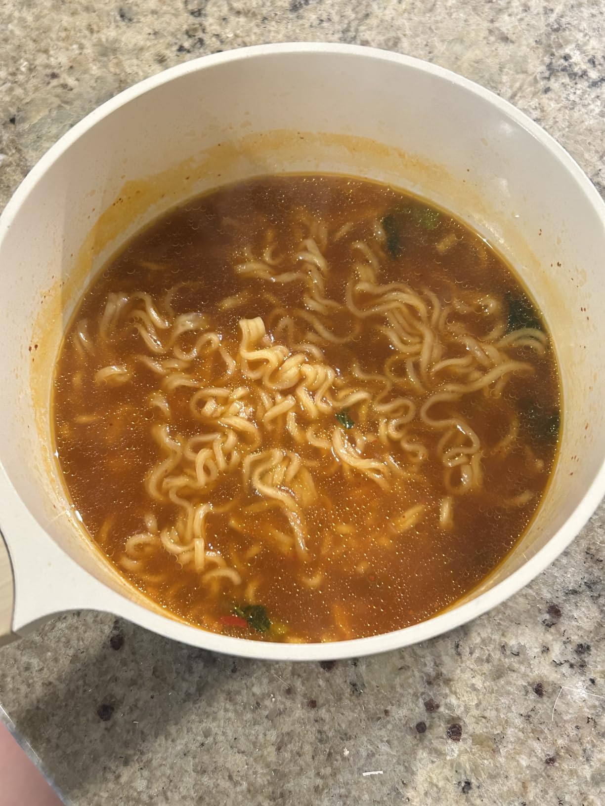 Nongshim Shin Ramyun Light, Air-Dried Korean Ramen Noodles, 4 Pack | Air-dried instant ramen with spicy beef broth, roasted vegetable notes, large vegetable flakes customer photo 1