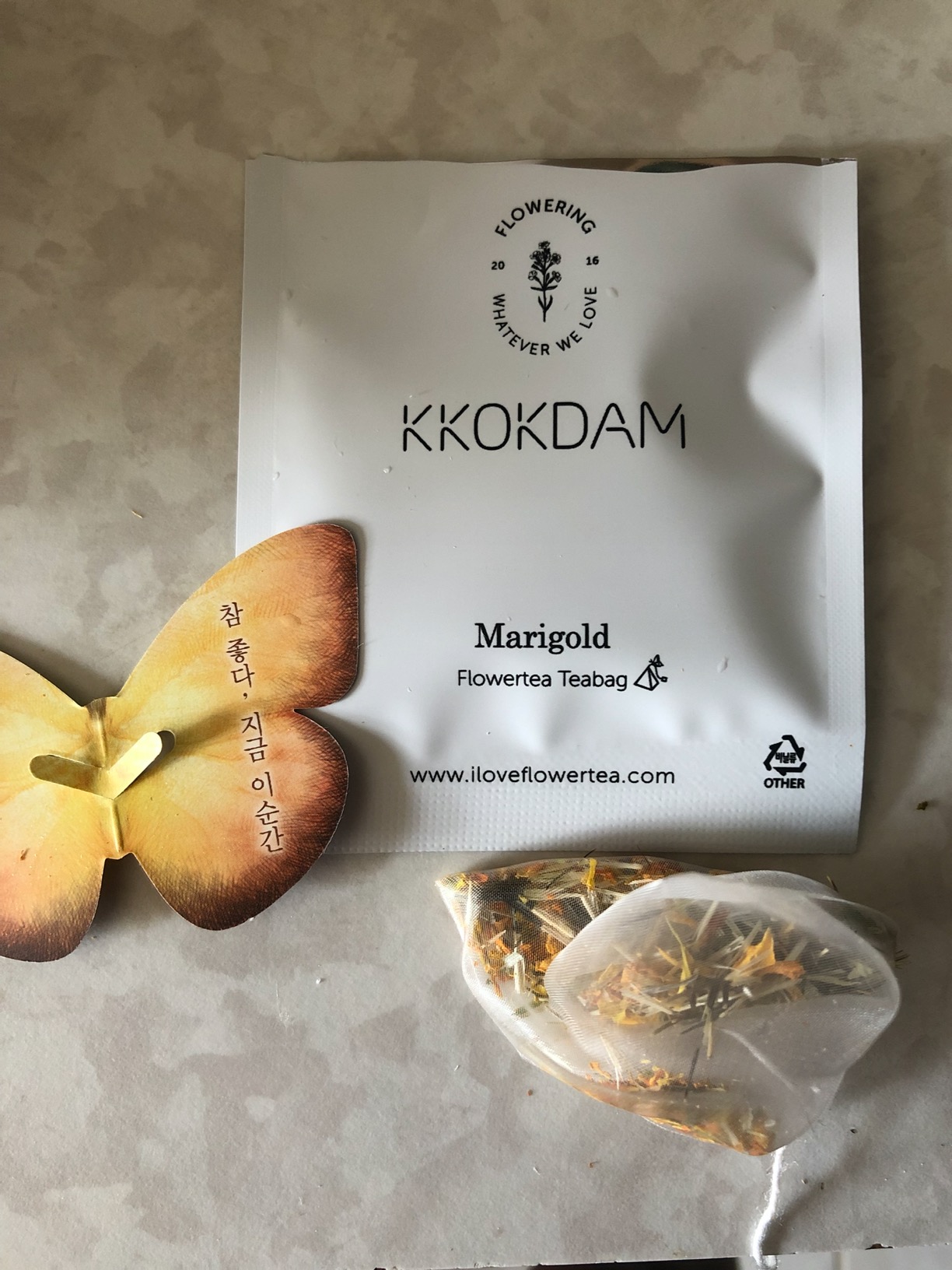 KKOKDAM Fancy Korean Tea Set Sampler – 3 Flavor Yellow Teas, Variety Pack with Butterfly Bags – Perfect and Elegant Korean Gift Box for Women- Perfect as Unique Tea Gifts or Gift Set for Women customer photo 1