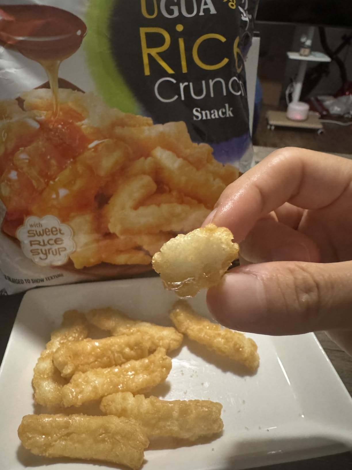 Nongshim Ugua Rice Crisps, Sweet Korean Snacks, Rice Crackers, 1 Pack customer photo 1