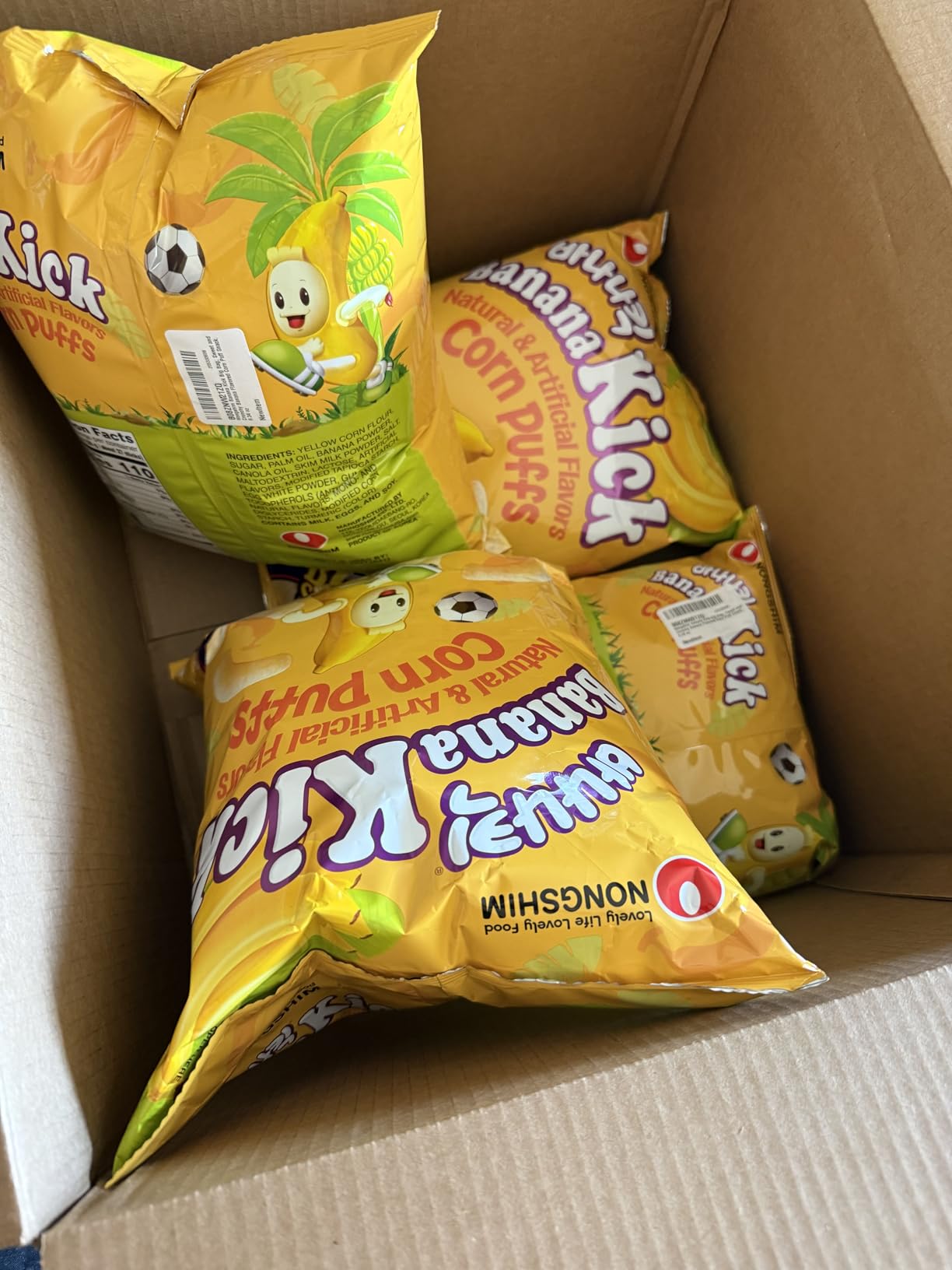 Nongshim Banana Kick Big Bag, Sweet and Crunchy Banana Flavored Corn Puff Snack, 6.34 oz customer photo 1