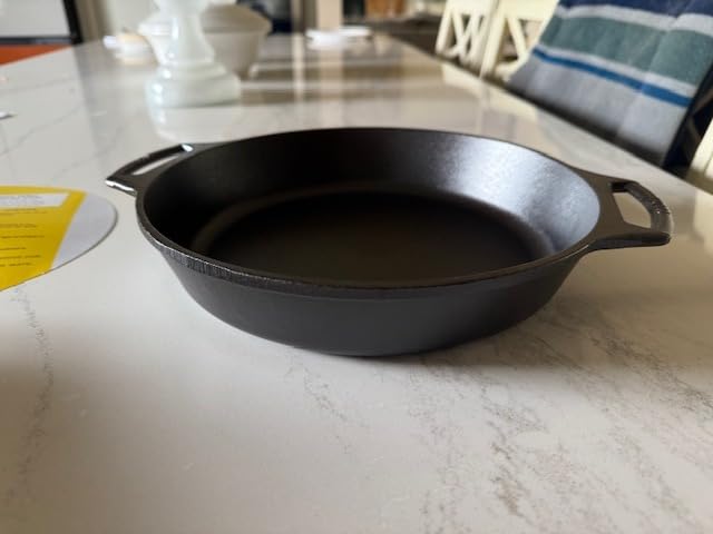 Lodge Pre-Seasoned Cast Iron Baker's Skillet, 10.25 Inches customer photo 2