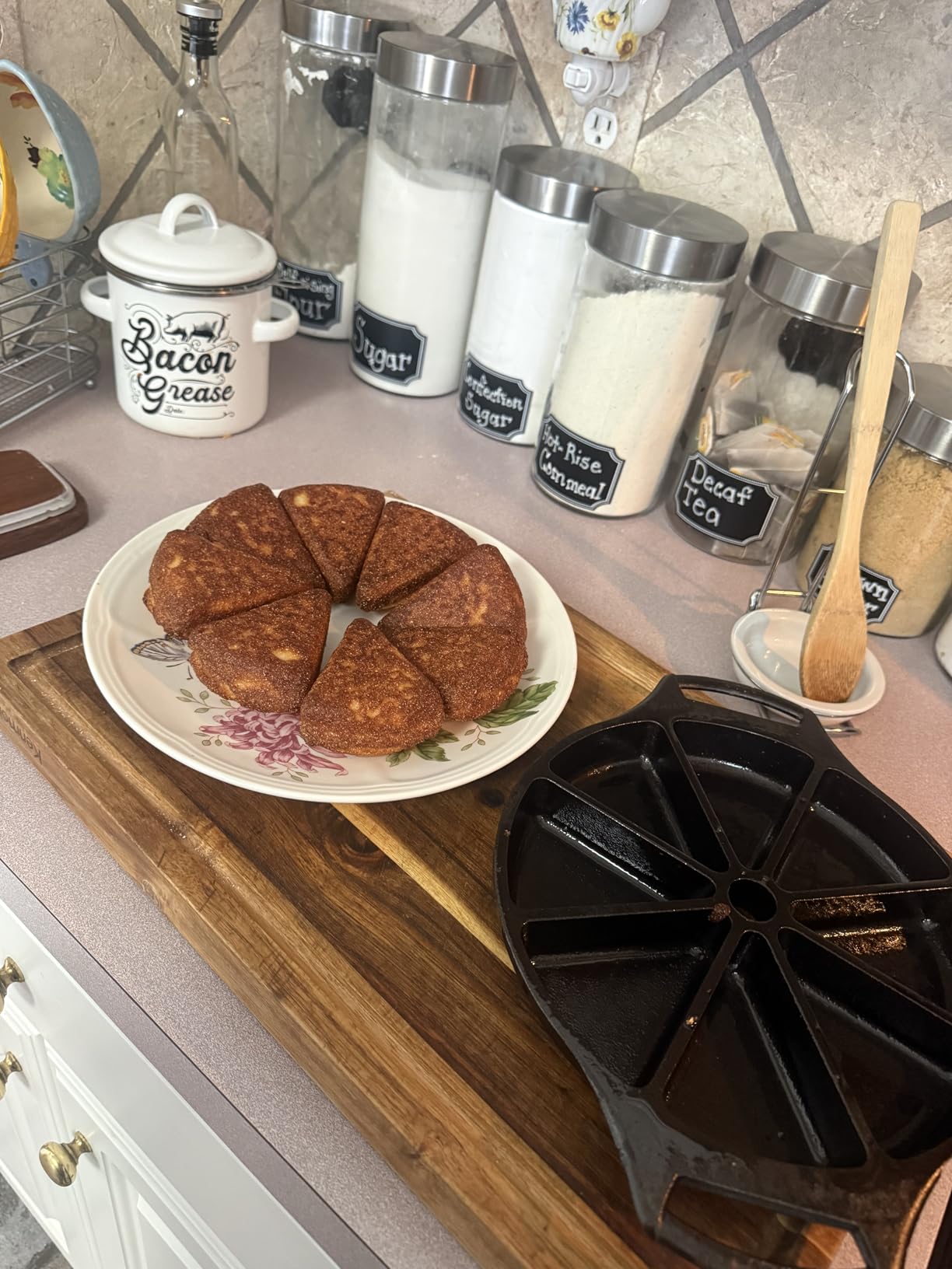 Lodge Pre-Seasoned Cast Iron Wedge Pan, 8 Wells, 11.69 Inches customer photo 2