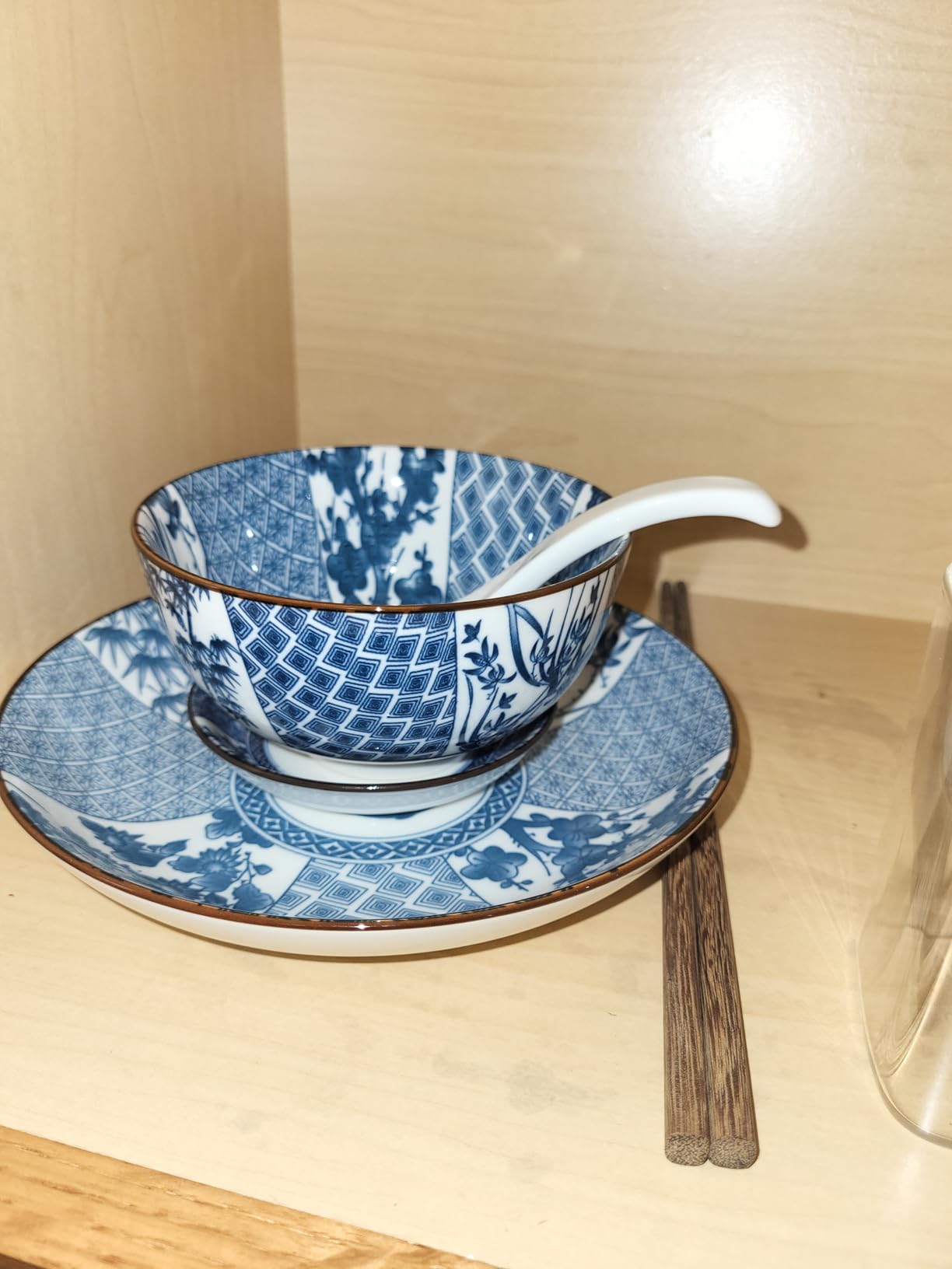 Gegong Blue and White Porcelain Dinnerware Set, Dishes, Bowl, Spoon, Chopsticks, Service for 1, Colorful Glazed Ceramic Set, Gift Box Packaging (Plum, Orchid, Bamboo and Chrysanthemum) customer photo 1