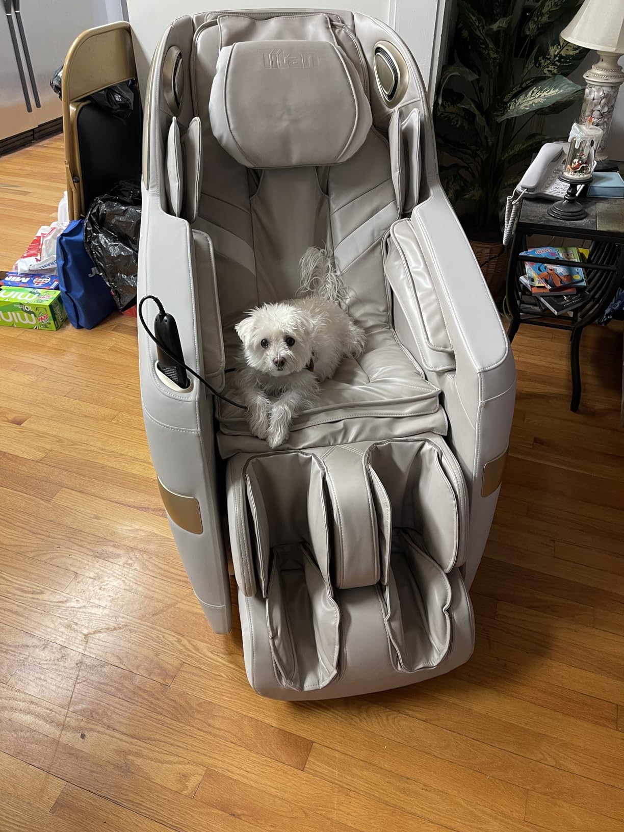 Titan Quantum Massage Chair | Taupe | Full Body & Zero Gravity Features | Customizable Massage Programs customer photo 2