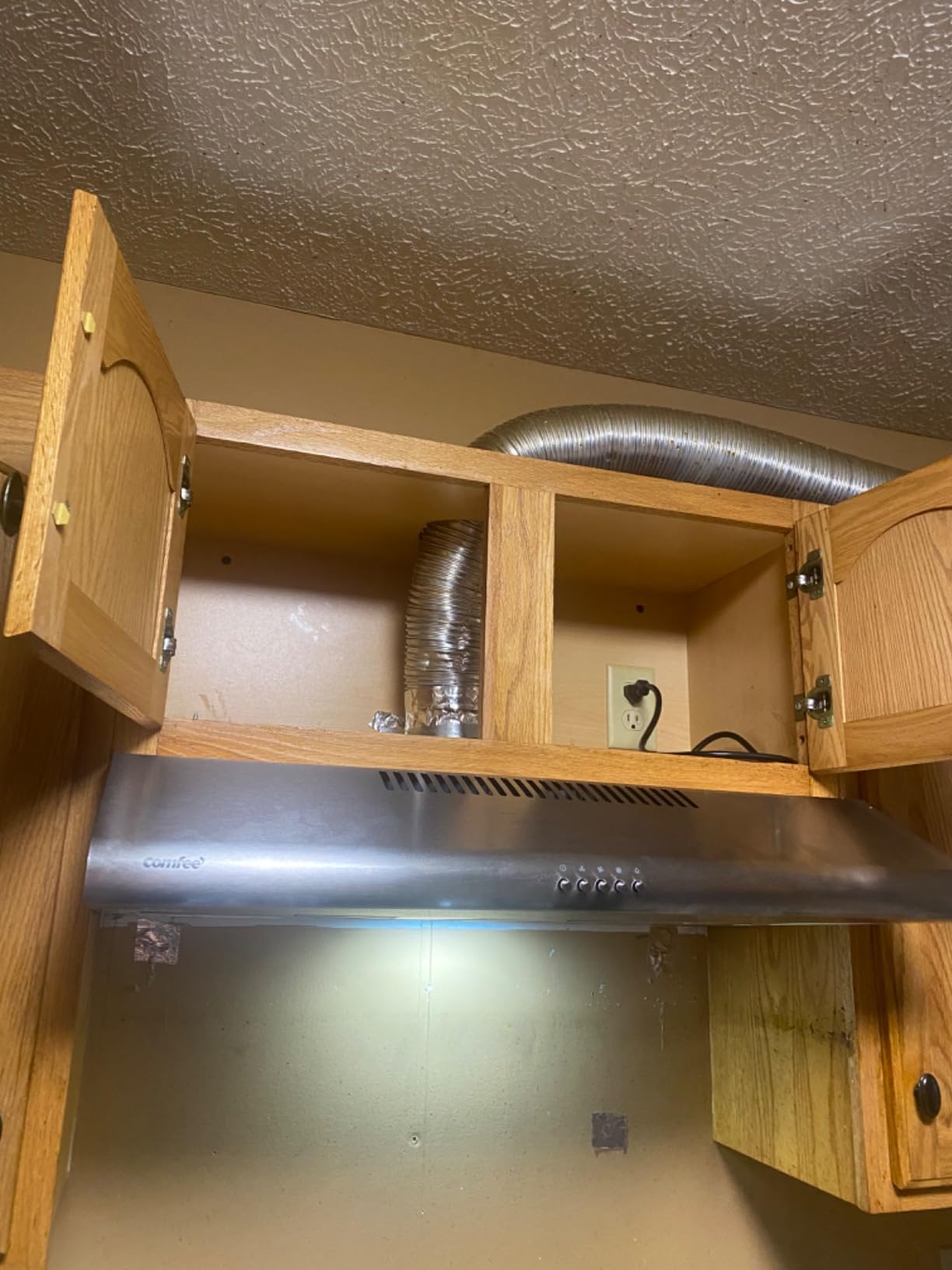 COMFEE' 30 Inch Under Cabinet Range Hood, Ducted/Ductless Convertible | Slim Vent Durable Stainless Steel Kitchen Hood, 3-Speed Exhaust Fan with Reusable Filter and Bright LED Light, 65dB Quiet customer photo 2