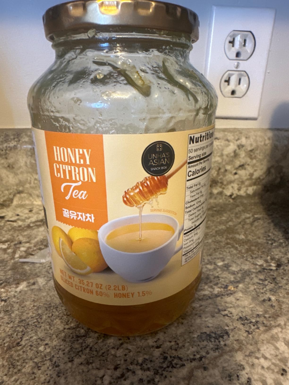 Unha's Korean Honey Yuzu Citron Tea, Yuja-Cha, 2.2 lb, Caffeine Free | real sliced yuzu peel, honey citron concentrate, caffeine free, hot or iced, 2.2 lb jar customer photo 1