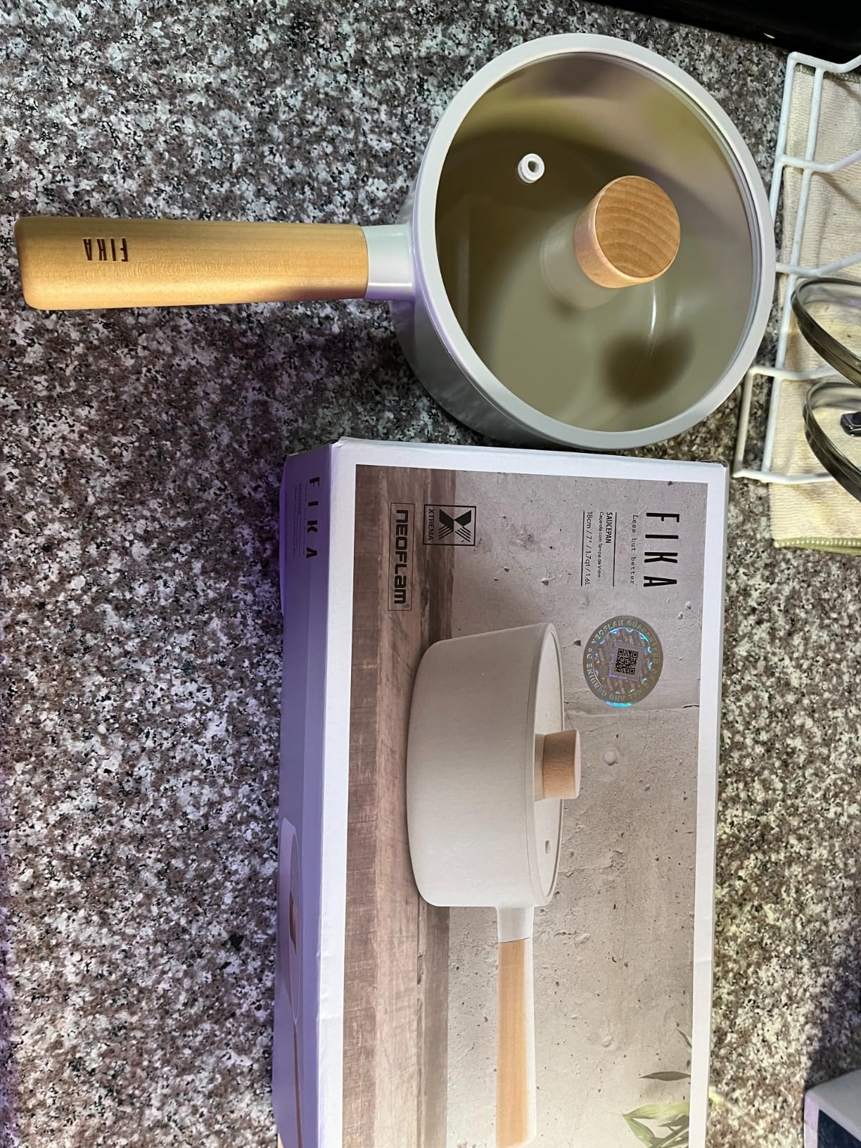 FIKA 5-Piece Ceramic Coated Nonstick Pots and Pans Set with Glass Lids, 18cm Saucepan, 24cm Frying Pan and Stockpot, Natural Wood Accents, Induction Compatible Cookware, Made in Korea customer photo 2