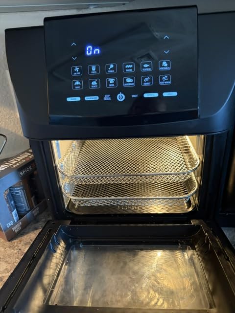 Gourmia Air Fryer - 14 Qt Rotisserie Oven with Window, Stainless Steel, Digital Display, 12 Presets, Includes Rotisserie Tools customer photo 2