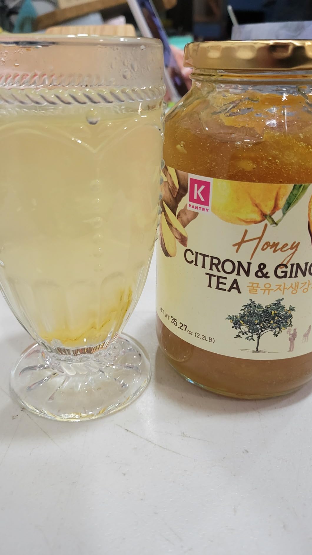 KPANTRY Korean Yuja Tea (Honey Citron & Ginger) - Yuzu Marmalade Concentrate with Real Citrus Slices, Caffeine-Free - Hot/Iced Tea, Spread & Smoothie Mix - 35.27 oz (1kg) customer photo 1